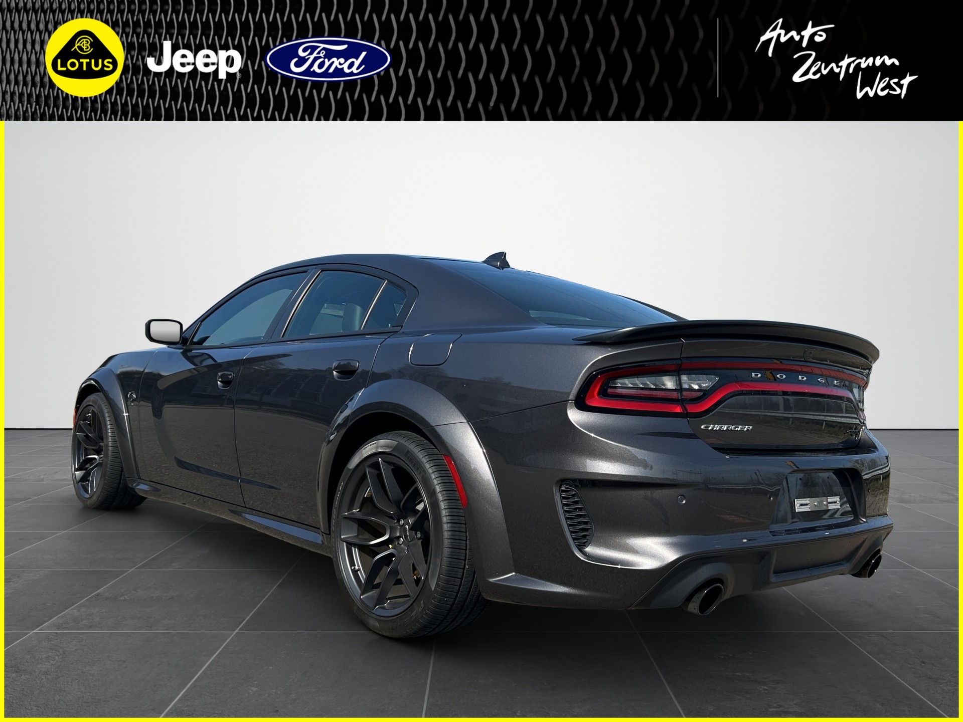 DODGE Charger 6.2 Hellcat Widebody LastCall-image-2