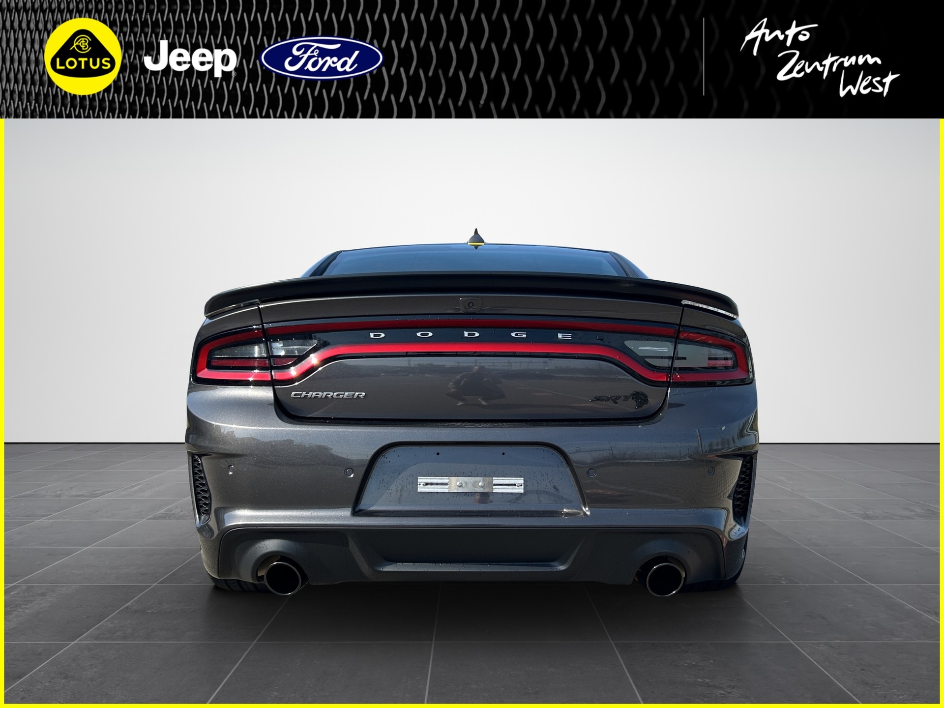DODGE Charger 6.2 Hellcat Widebody LastCall-image-3