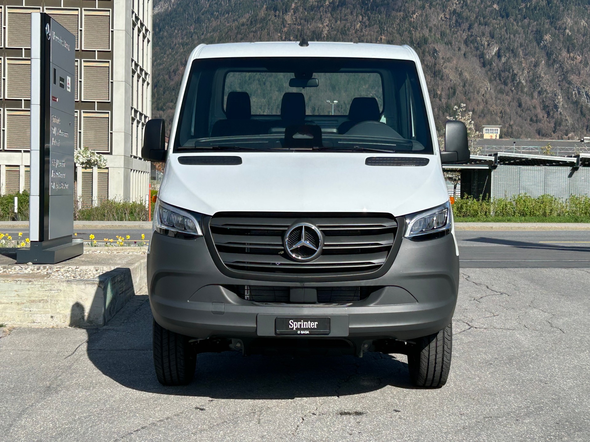 MERCEDES-BENZ Sprinter 319 CDI PRO CHASSIS 4x4-showroom-element-1