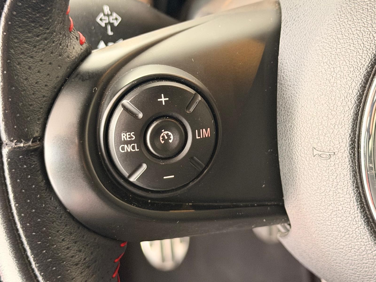 MINI Cooper S ** Frisch ab MFK & Service**-image-24