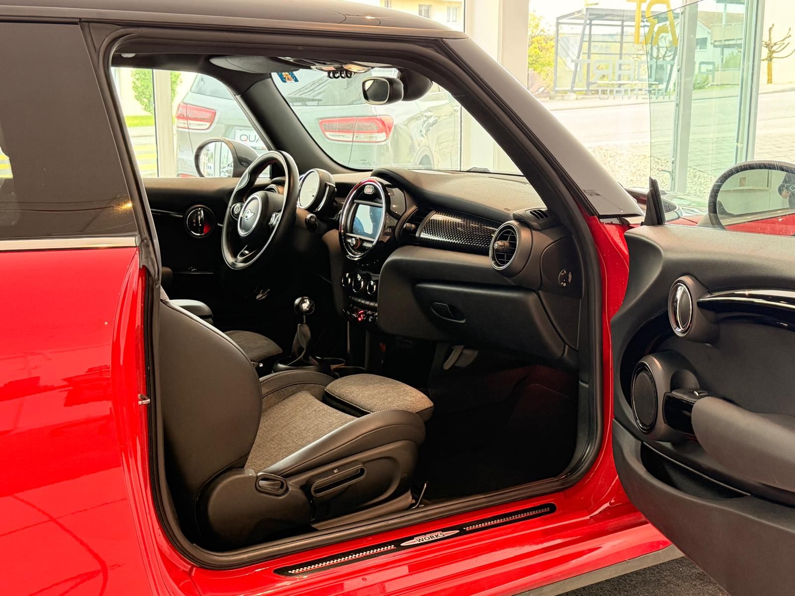 MINI Cooper S ** Frisch ab MFK & Service**-image-14