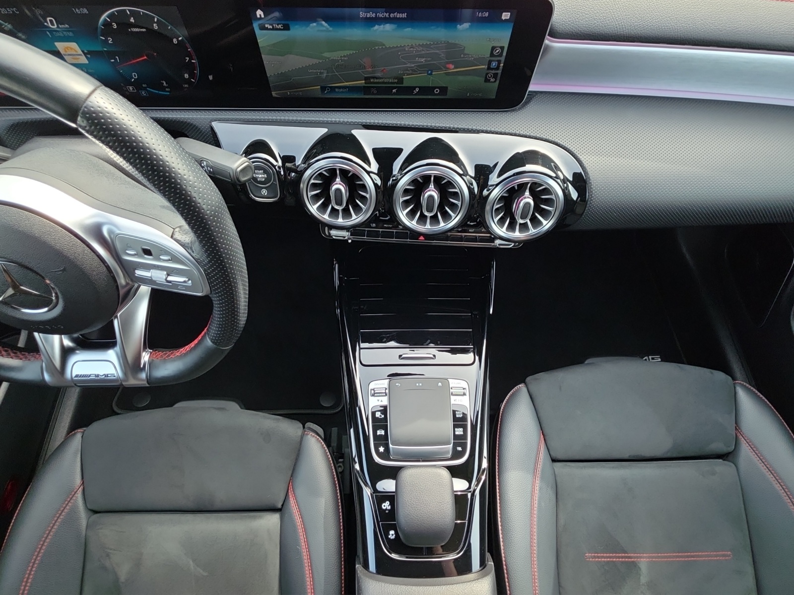 MERCEDES-BENZ CLA 35 AMG 4Matic 7G-DCT-image-11