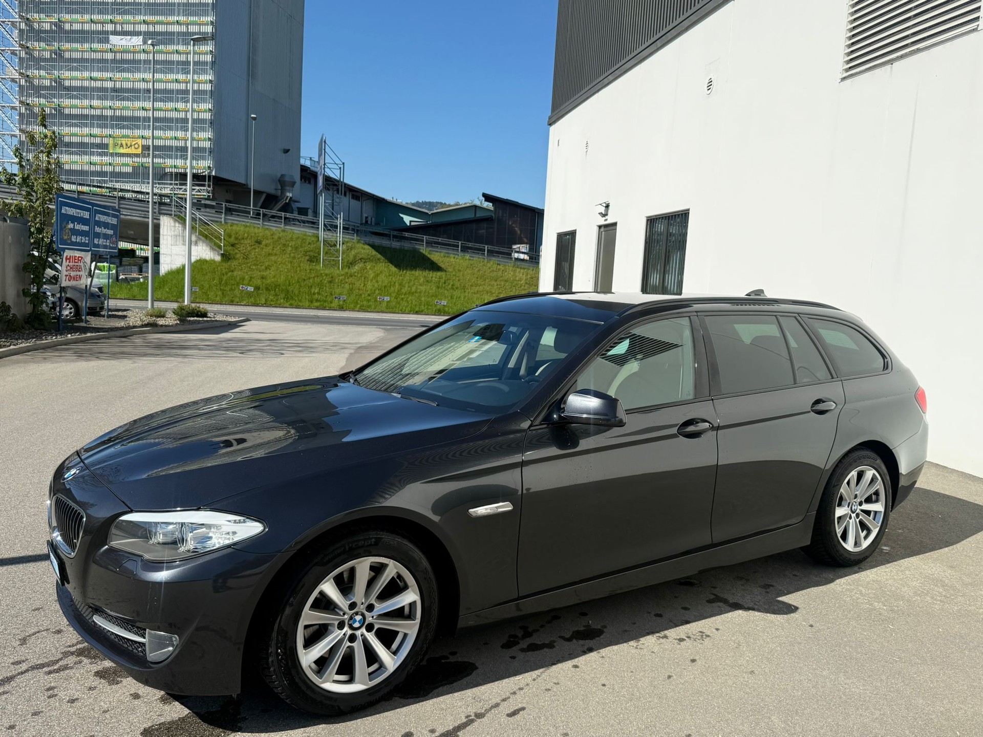 BMW 520d Touring Steptronic-image-2