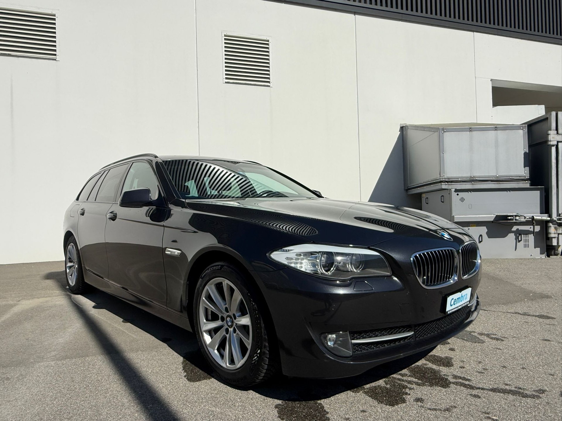BMW 520d Touring Steptronic-image-11
