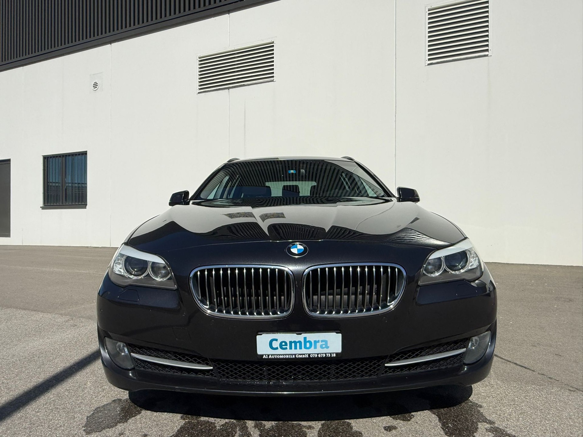 BMW 520d Touring Steptronic-image-1