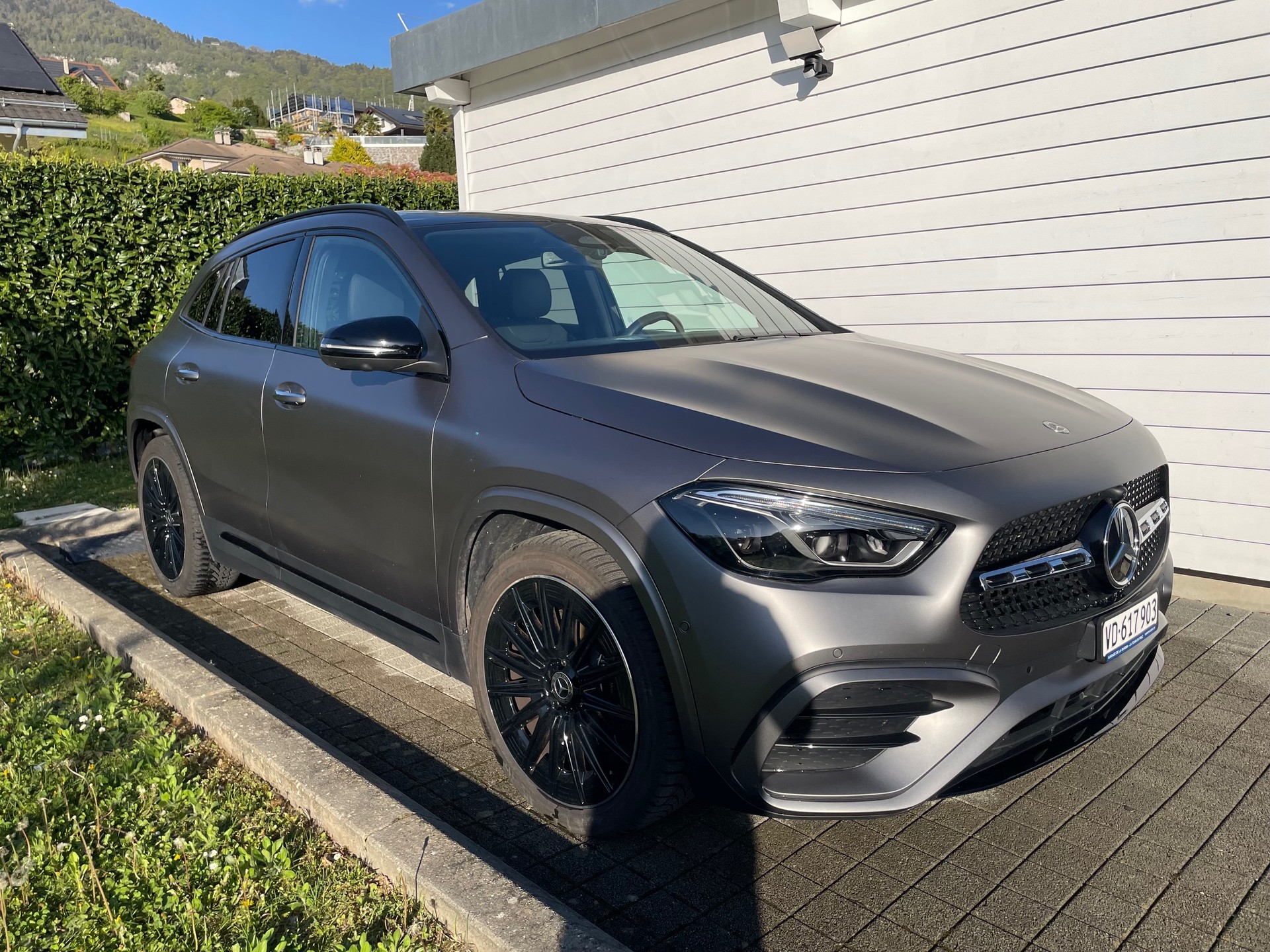 MERCEDES-BENZ GLA 250 4Matic 8G-DCT Swiss Star-image-0