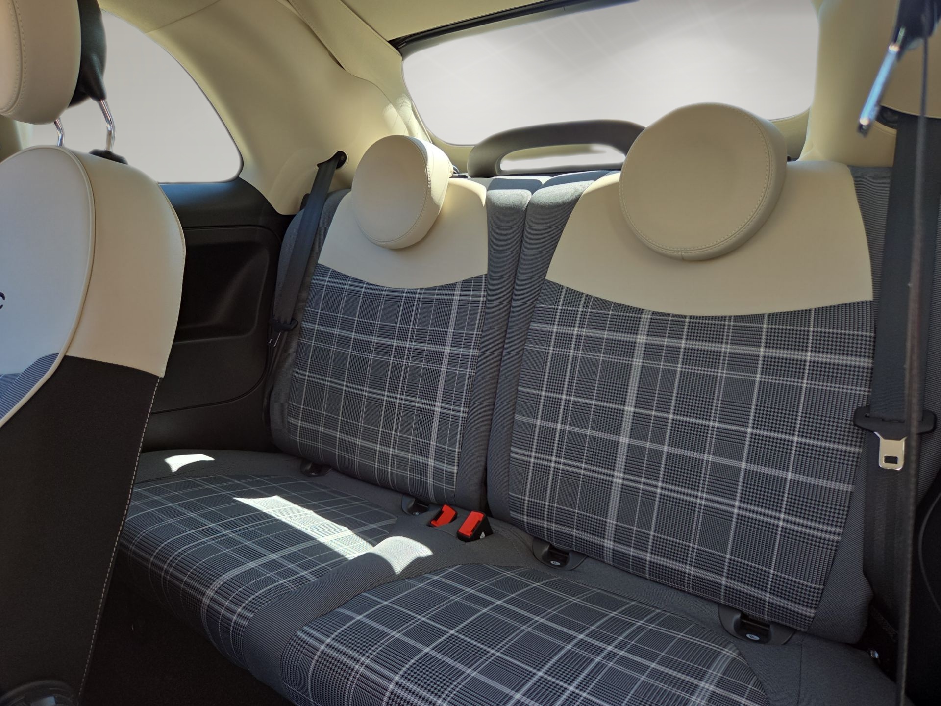 FIAT 500 0.9 Twinair Turbo Lounge-image-9