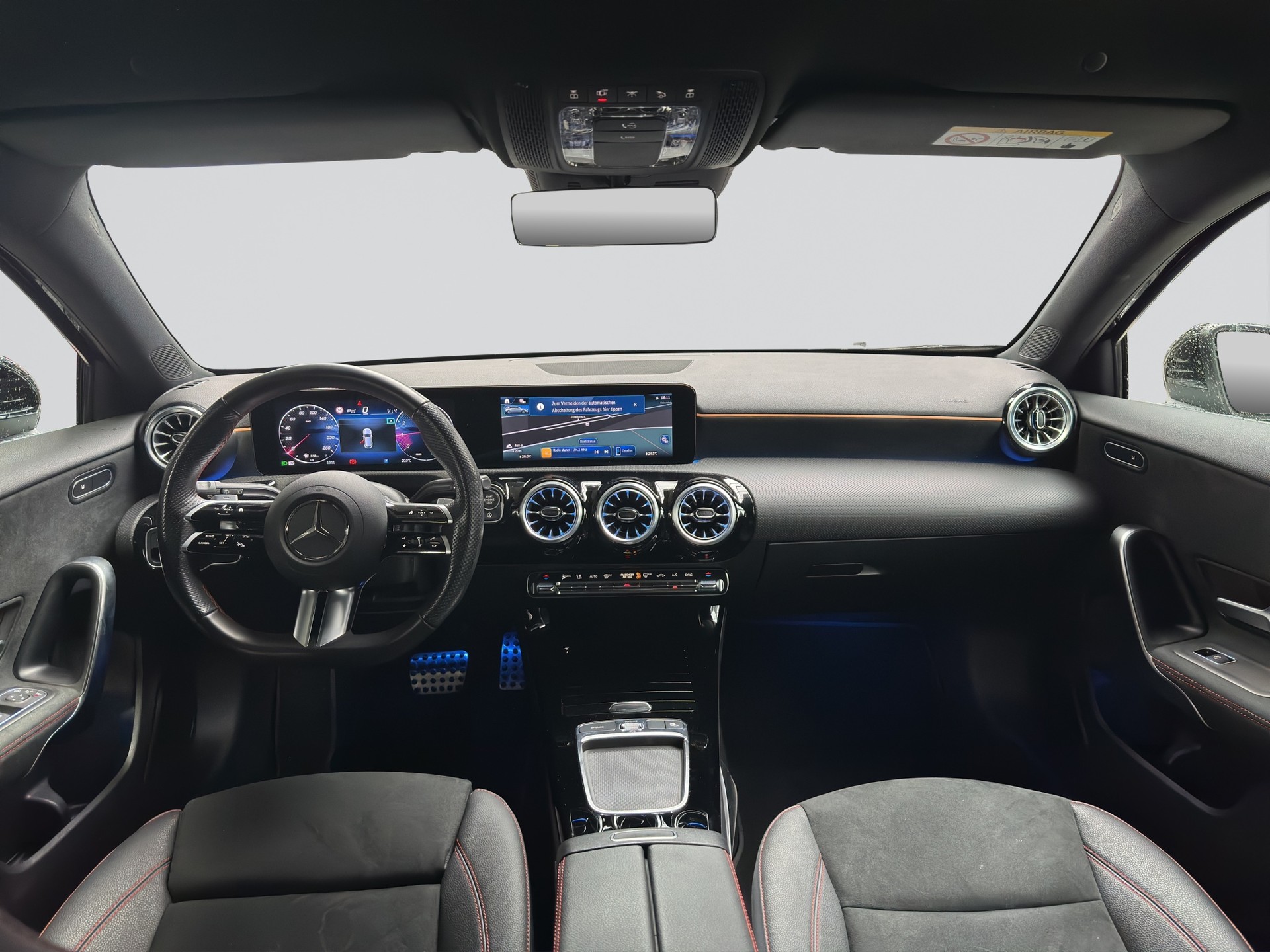 MERCEDES-BENZ A 200 AMG 7G-DCT-image-13