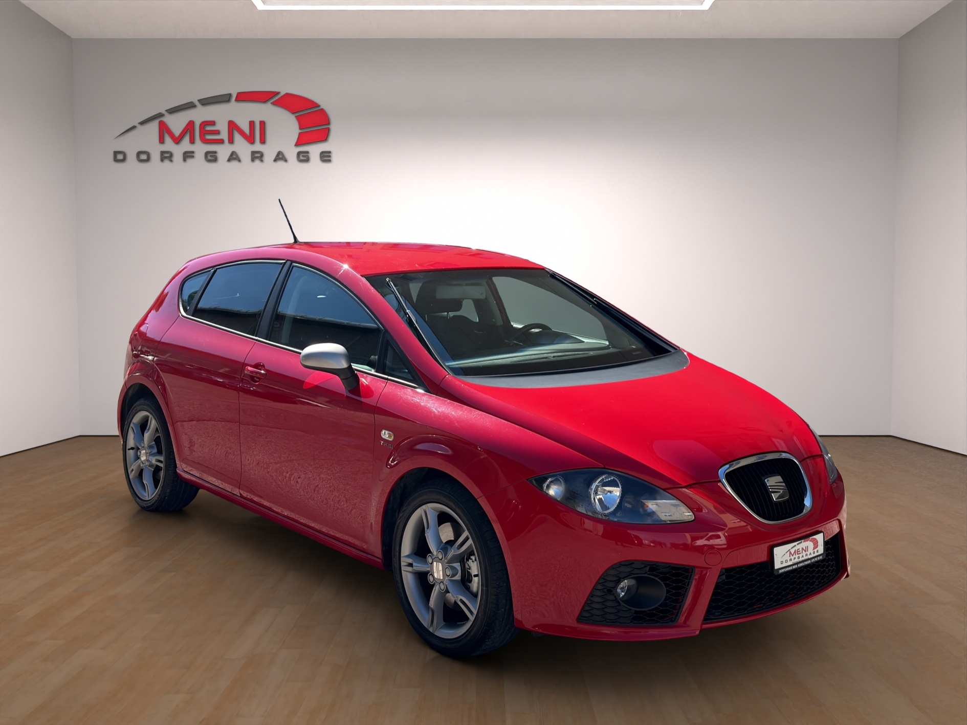 SEAT Leon 2.0 TSI FR-image-0