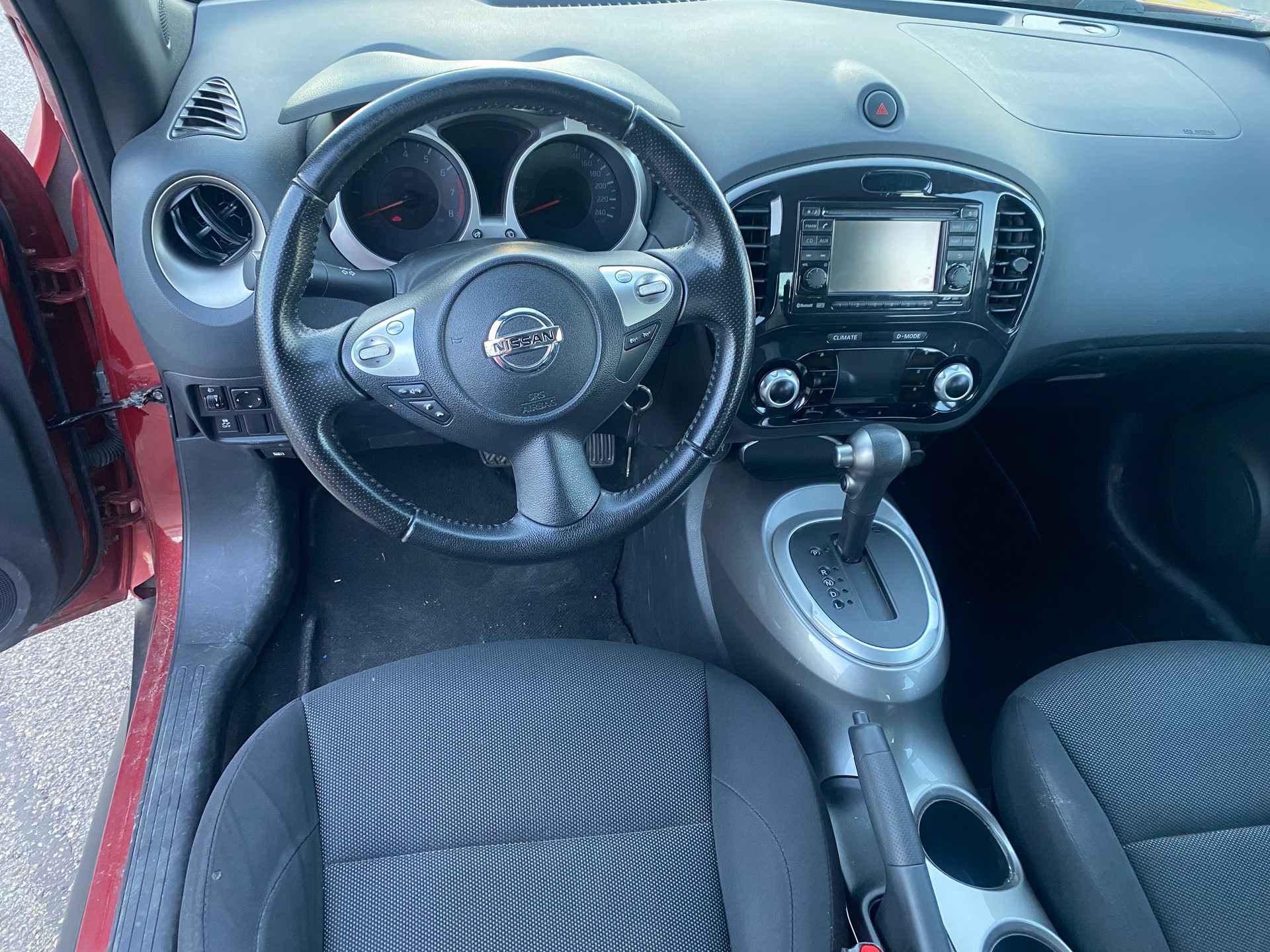 NISSAN Juke 1.6 tekna Xtronic CVT-image-5