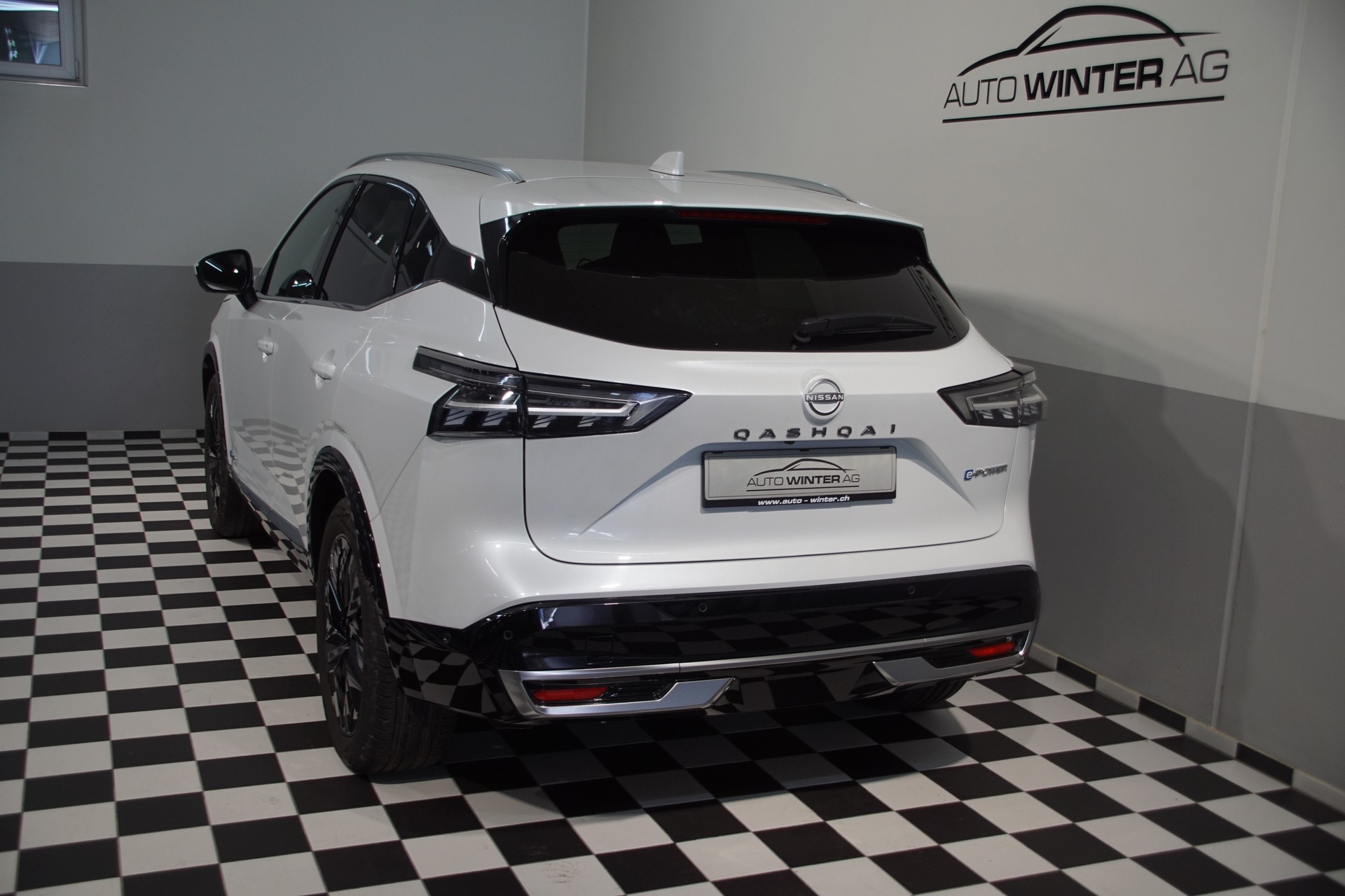 NISSAN Qashqai 1.5 VC-T e-Power Tekna ++SWISS++-image-8
