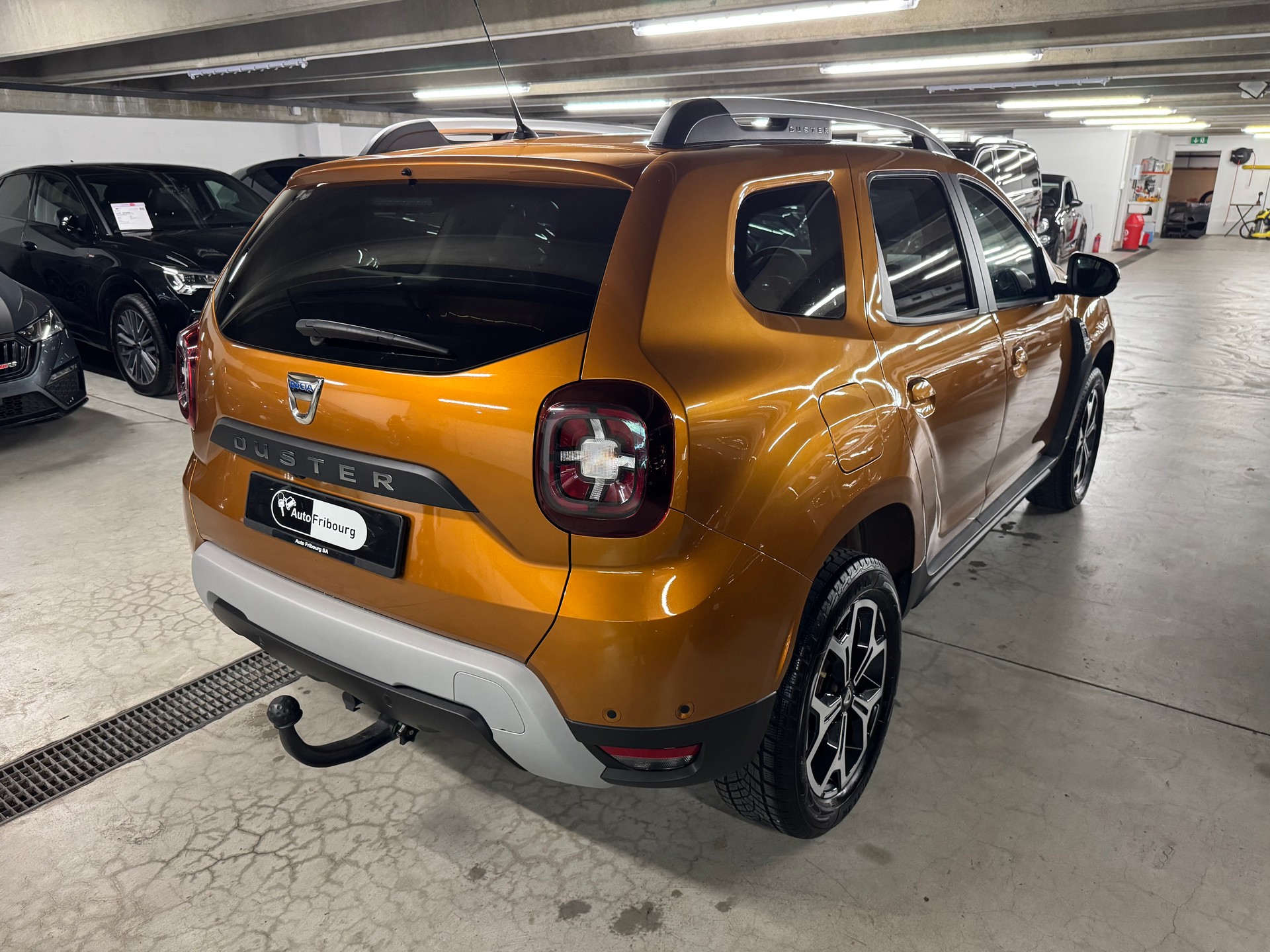 DACIA Duster dCi 115 Prestige 4x4-showroom-element-1