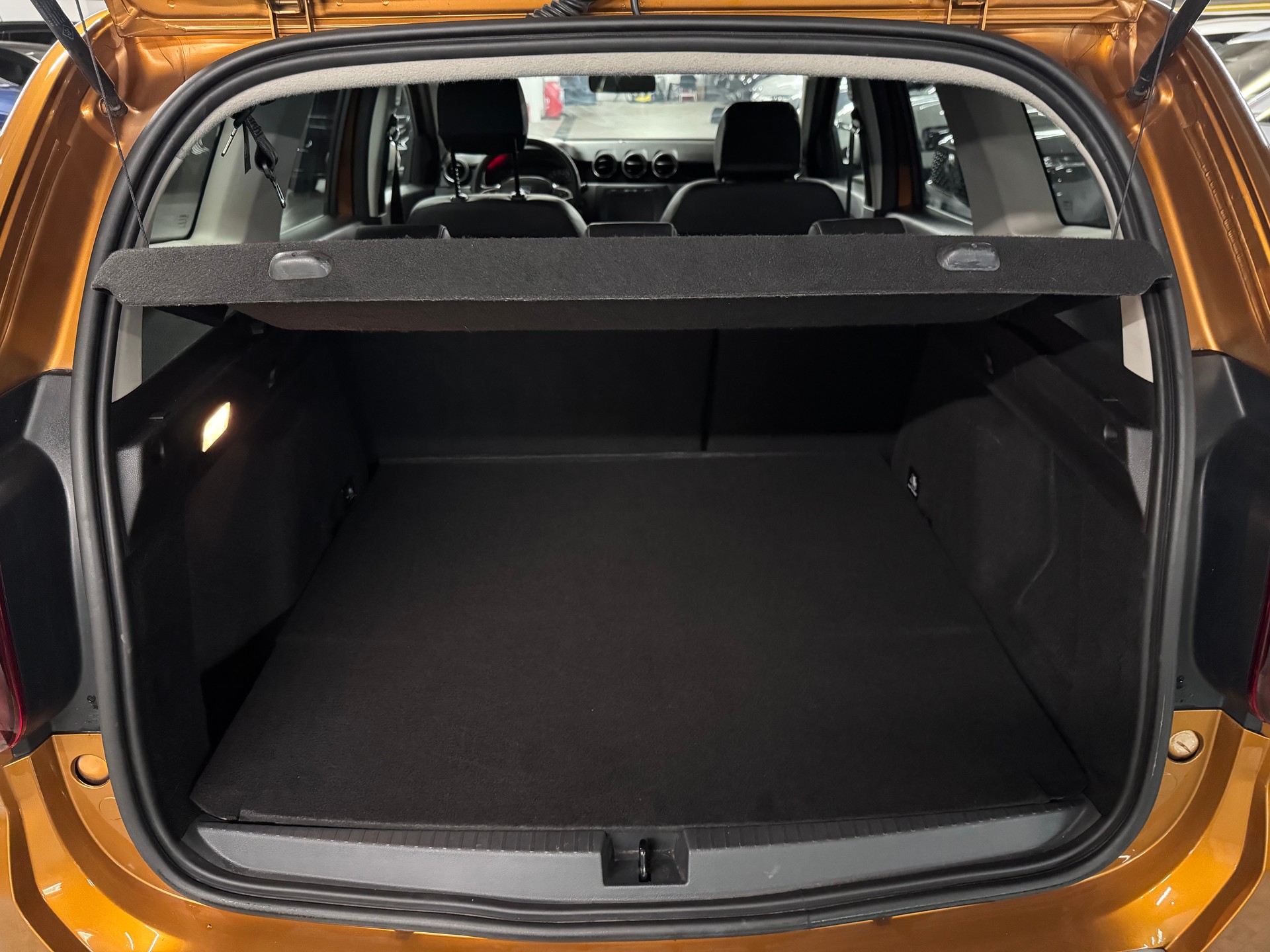 DACIA Duster dCi 115 Prestige 4x4-image-12