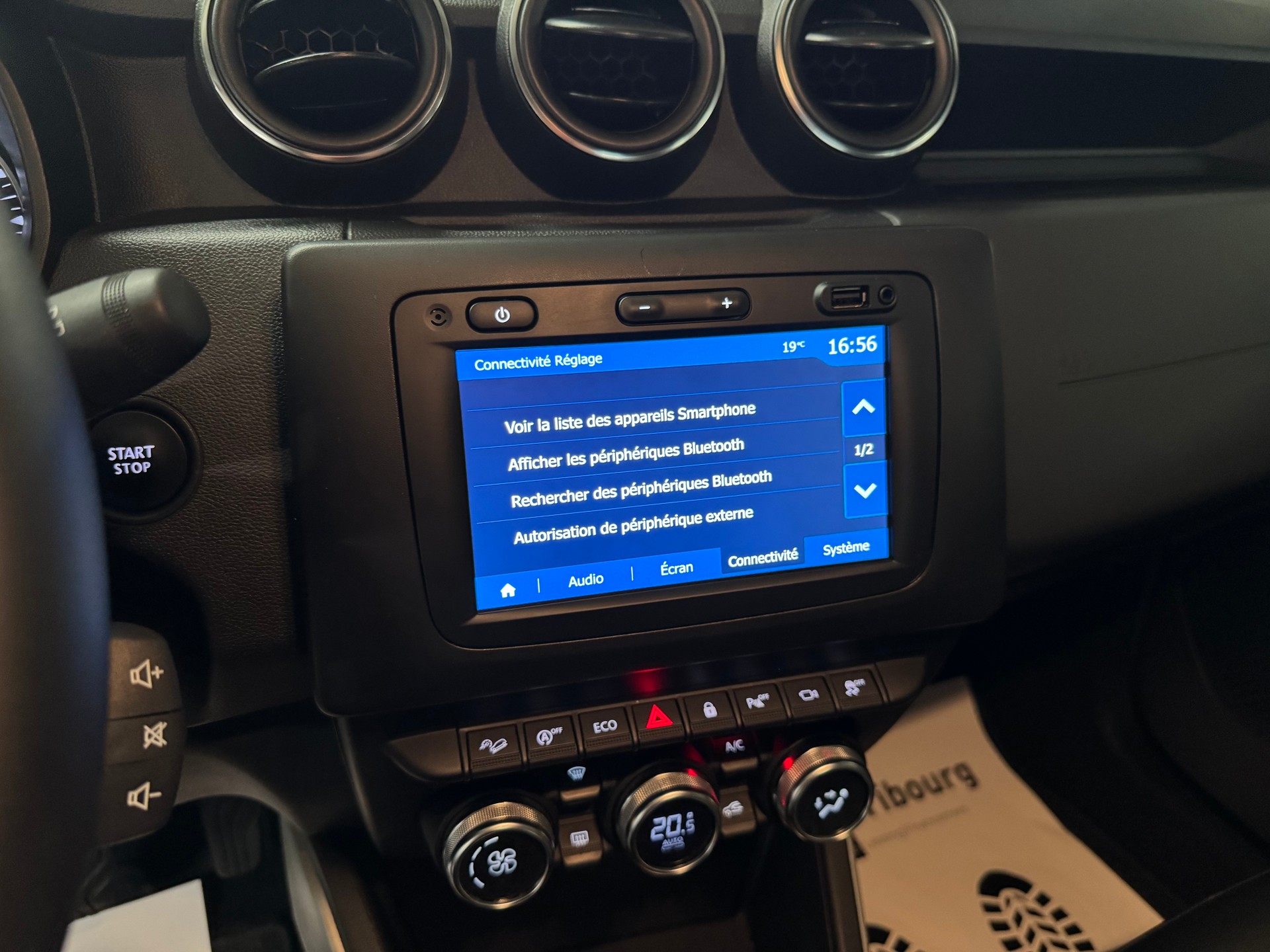DACIA Duster dCi 115 Prestige 4x4-image-8
