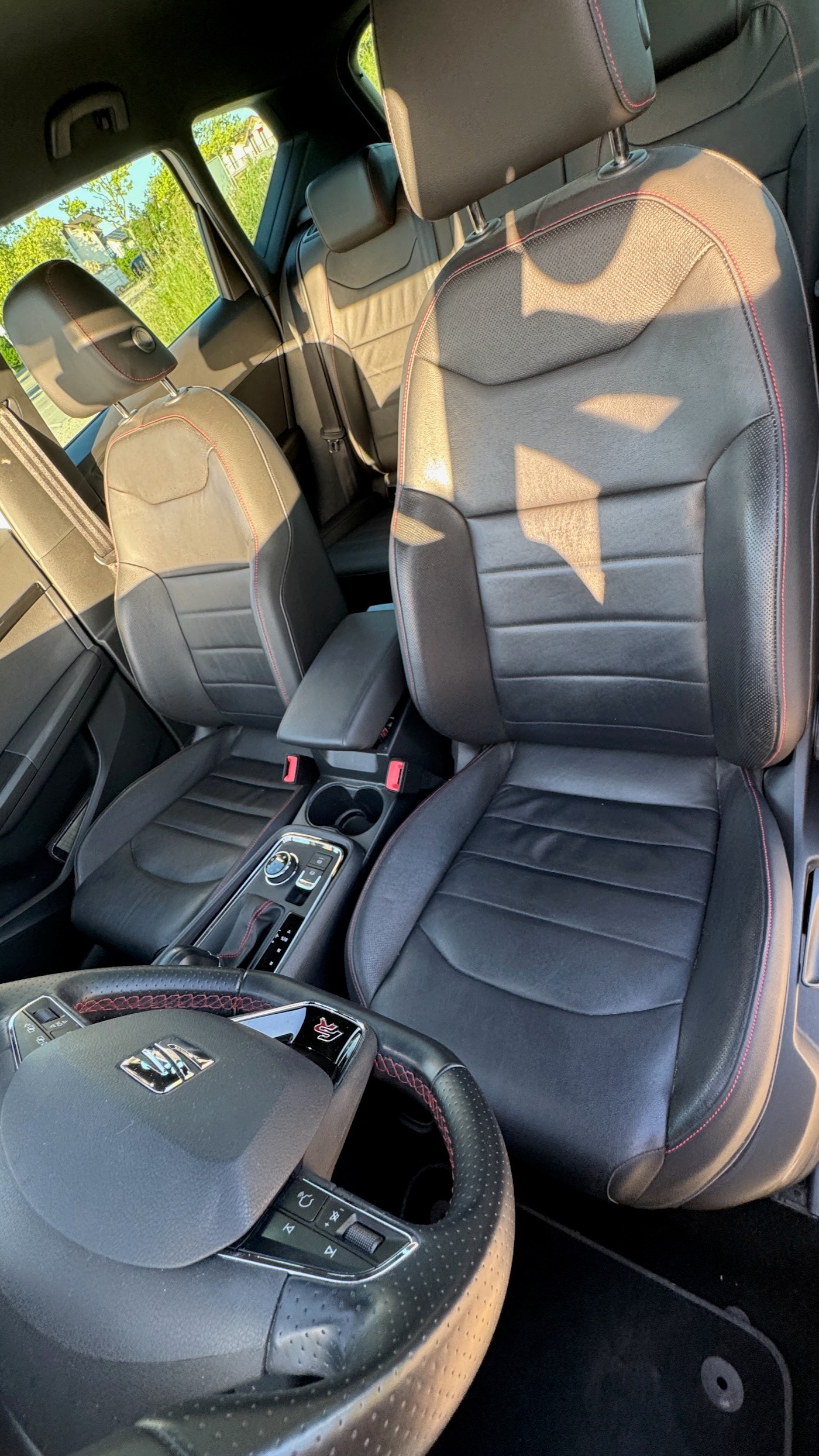 SEAT ATECA 1.4 TSI FR 4Drive DSG-image-9