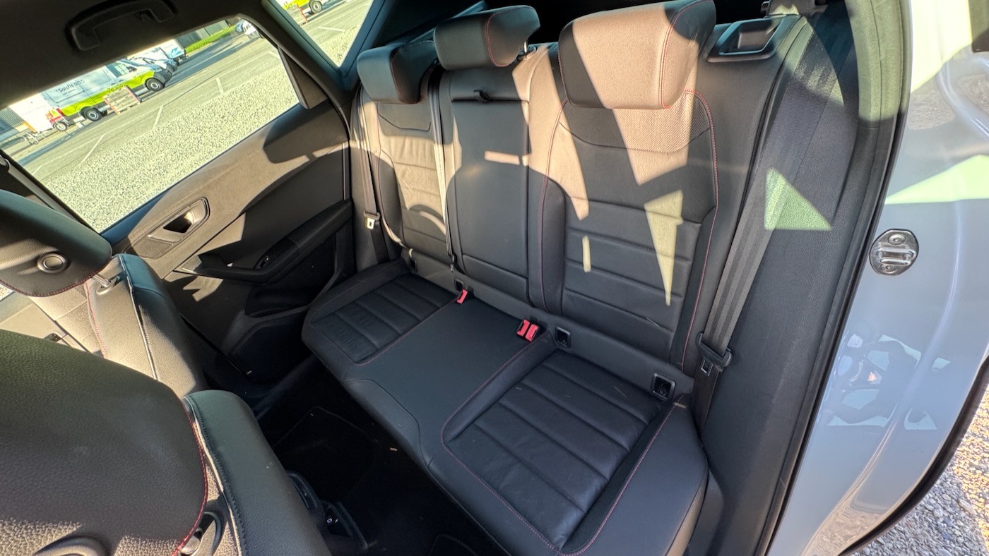 SEAT ATECA 1.4 TSI FR 4Drive DSG-image-10