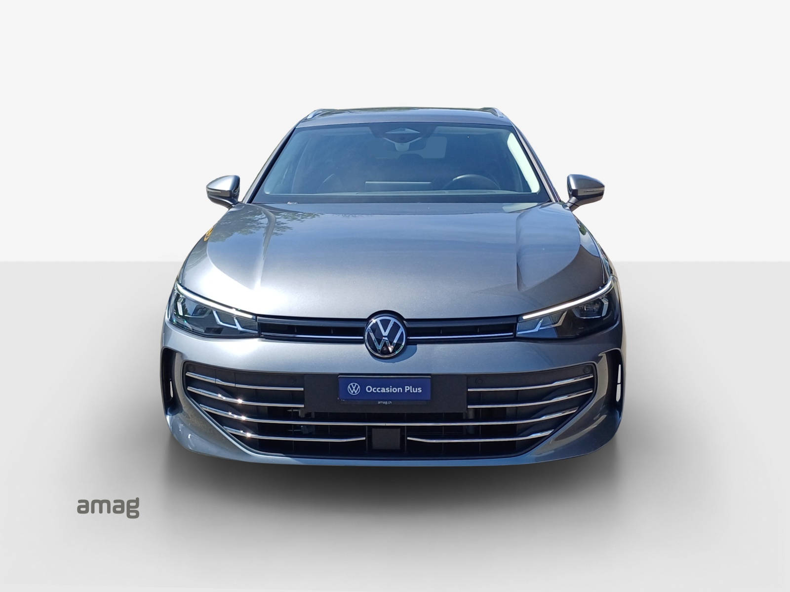 VW Passat Variant 2.0 TDI evo Business 4 Motion DSG-image-6