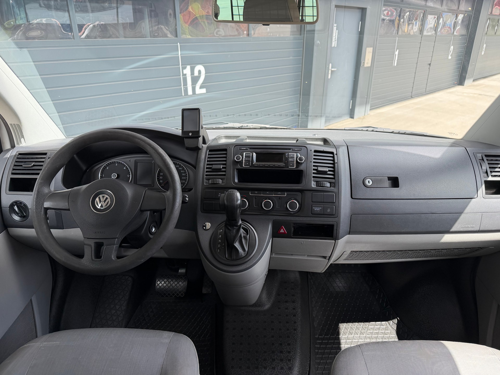 VW T5 2.0 Bi-TDI 4Motion DSG-image-10