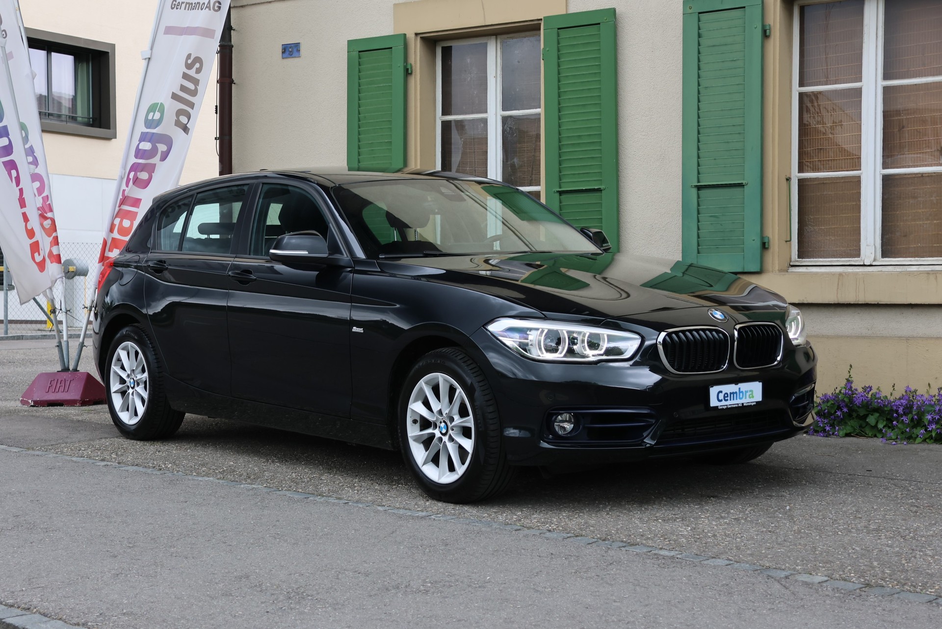 BMW 118d xDrive Sport Line-image-3