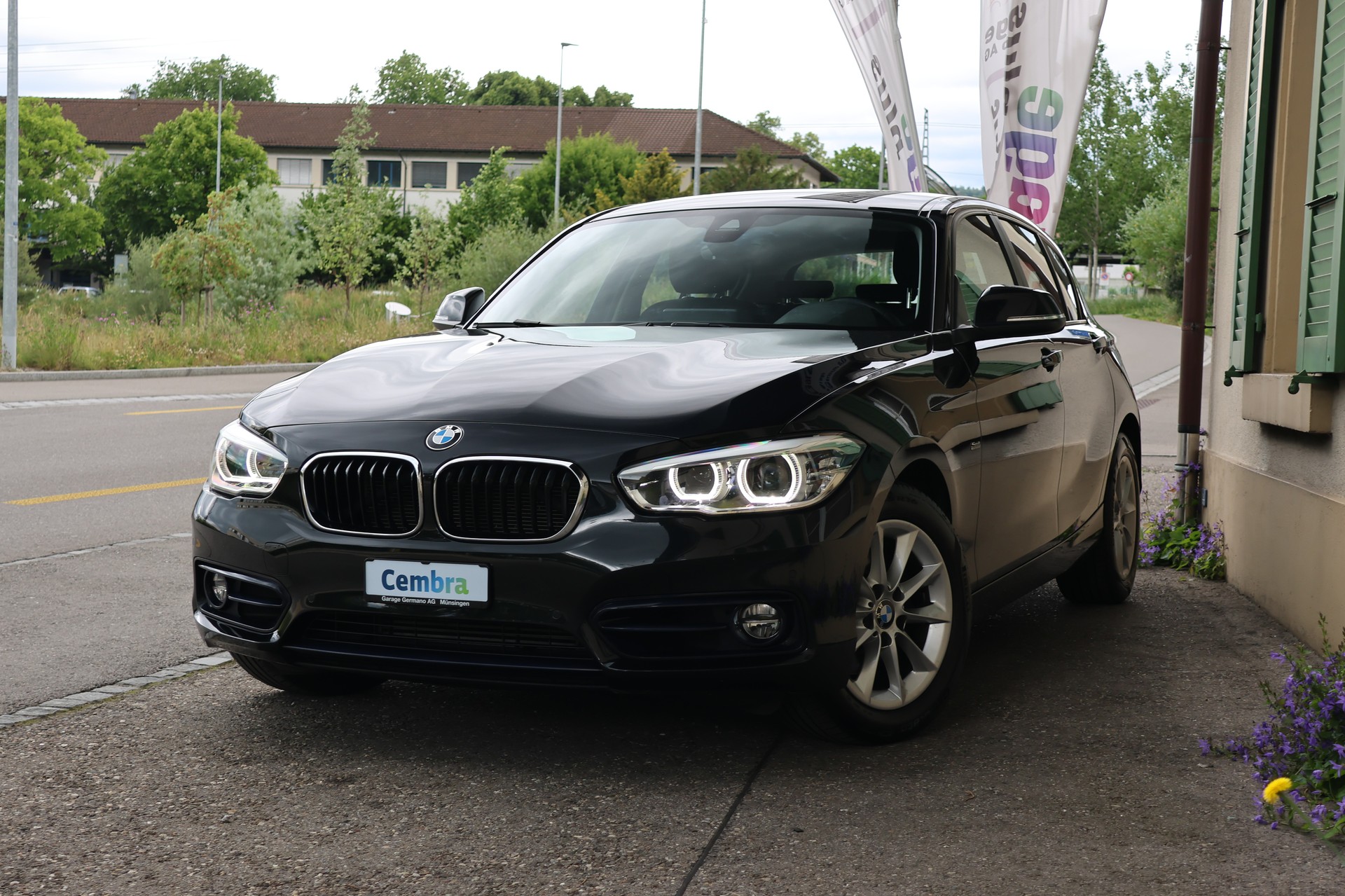 BMW 118d xDrive Sport Line-image-0