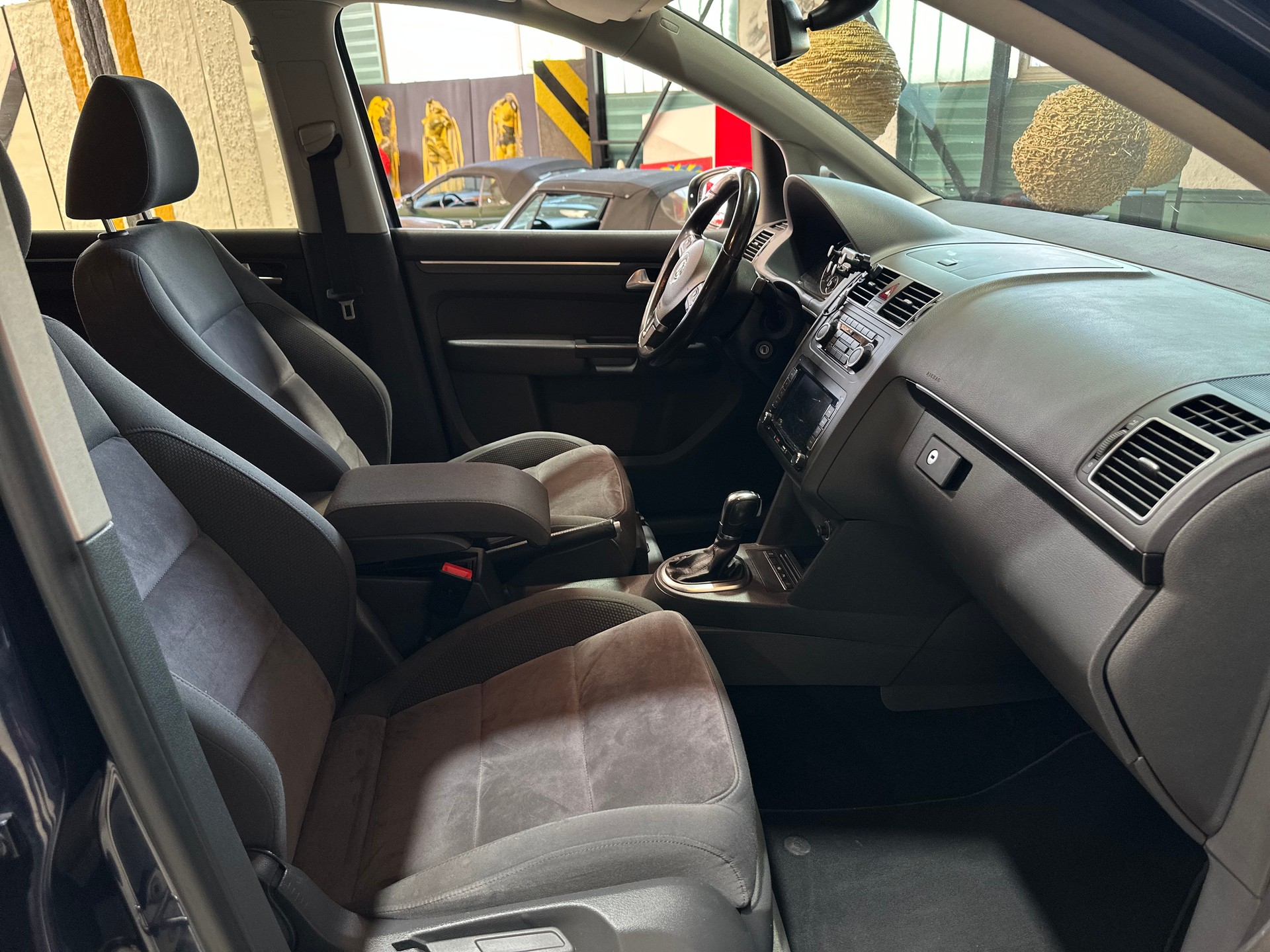 VW Touran 1.4 TSI Comfortline DSG-image-12