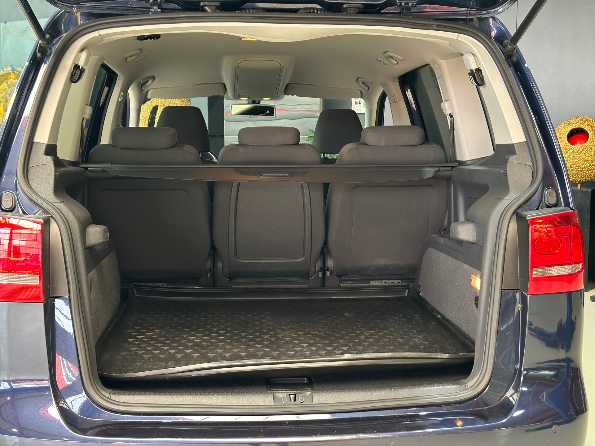 VW Touran 1.4 TSI Comfortline DSG-image-18