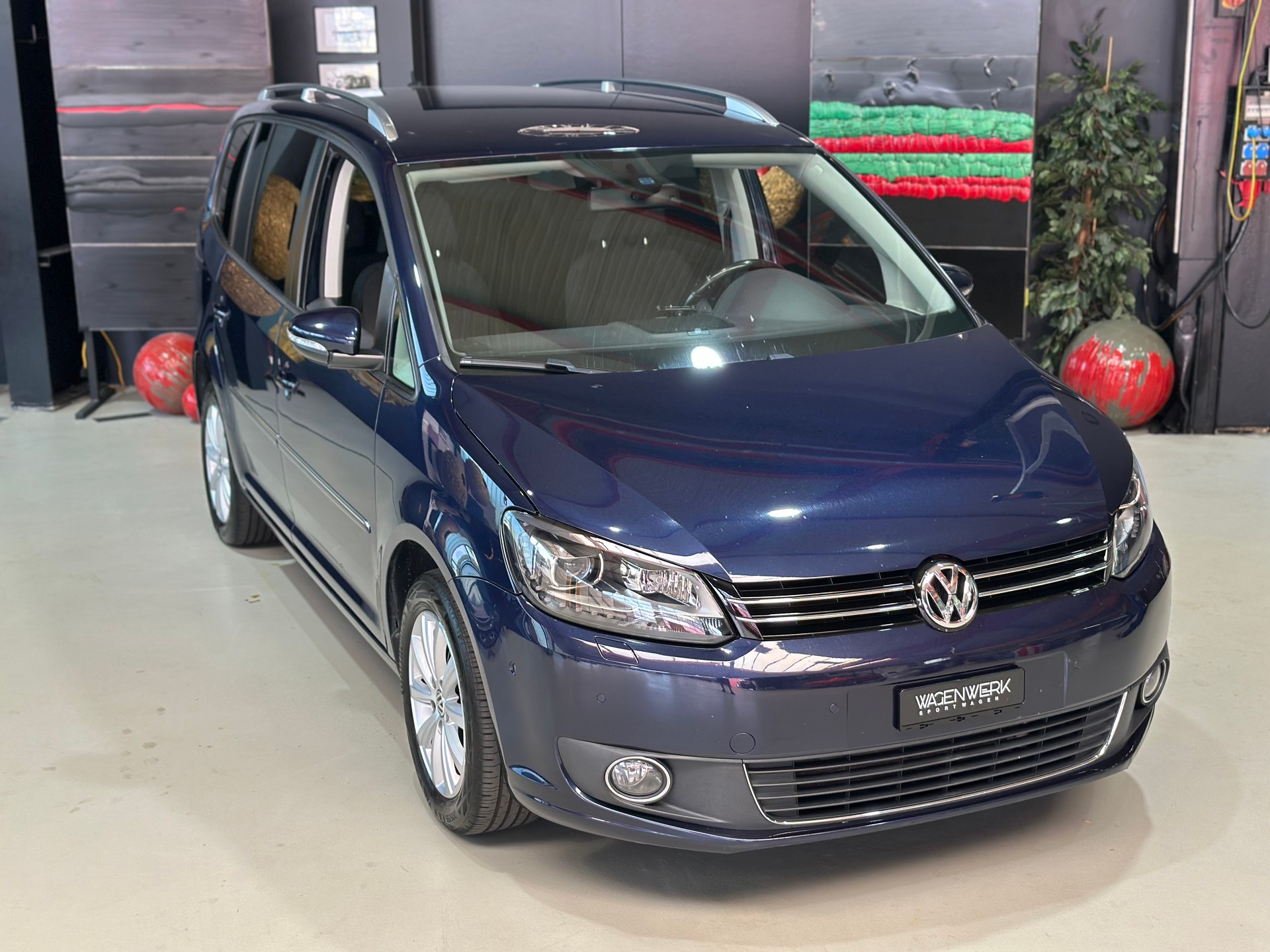 VW Touran 1.4 TSI Comfortline DSG-image-1