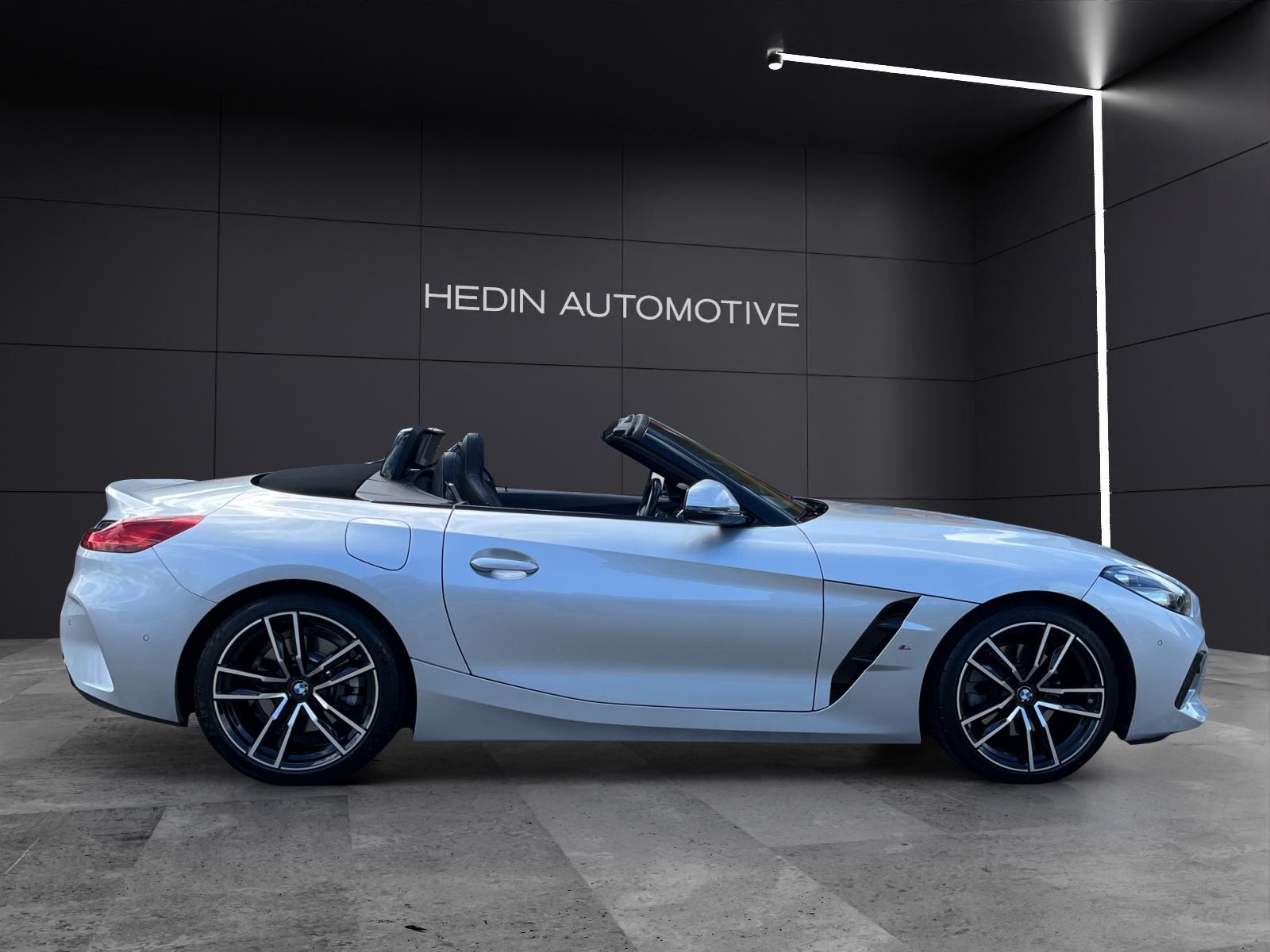 BMW Z4 20i sDrive-image-16