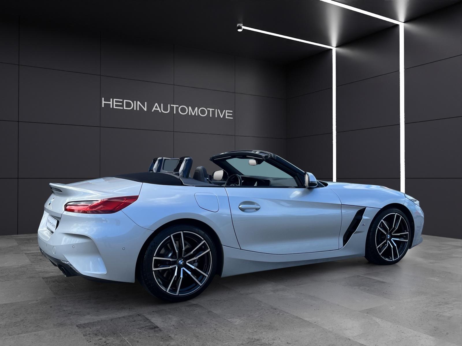 BMW Z4 20i sDrive-image-15