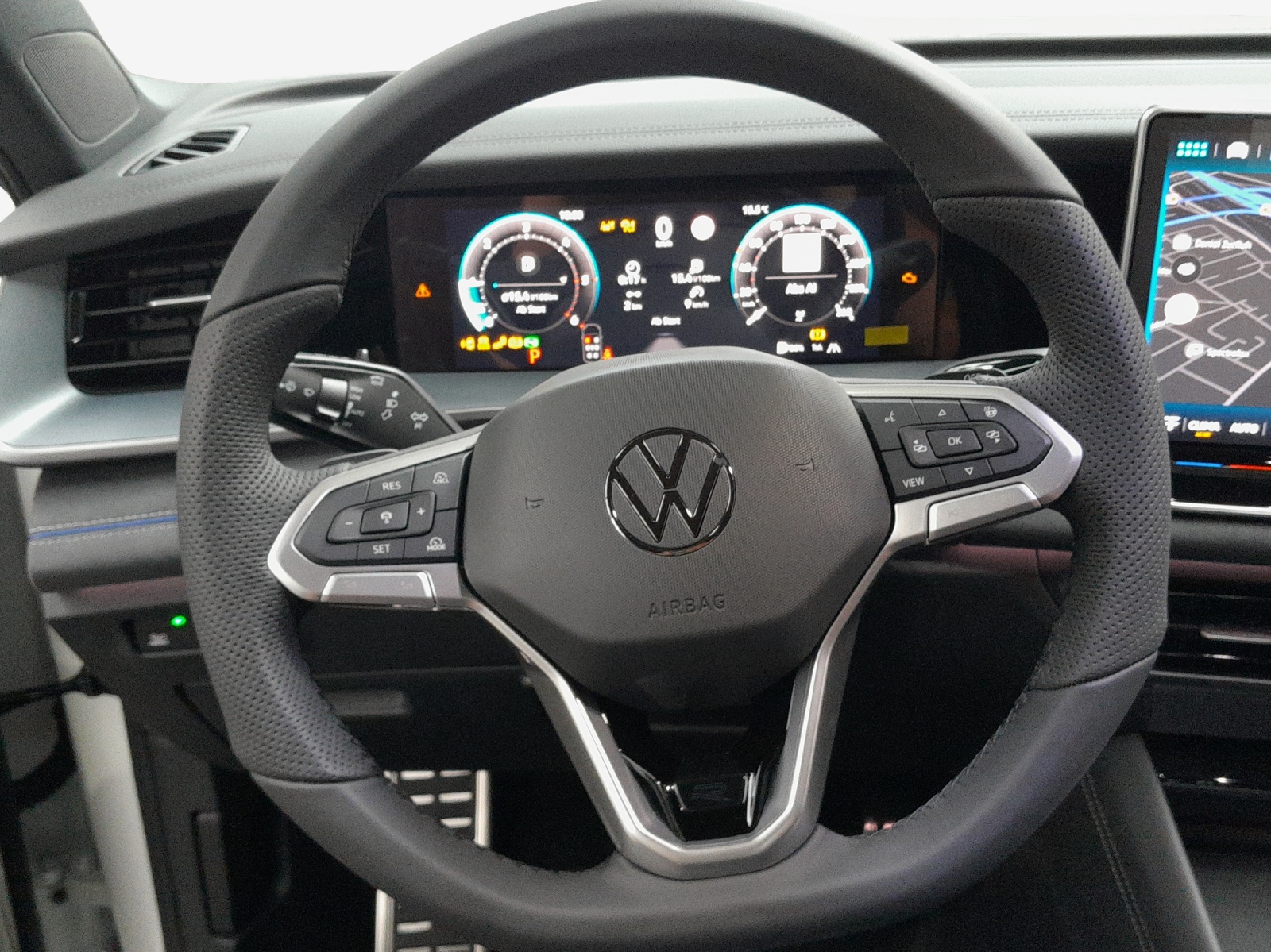VW Tayron 2.0 TDI SCR R-Line 4Motion DSG-image-9