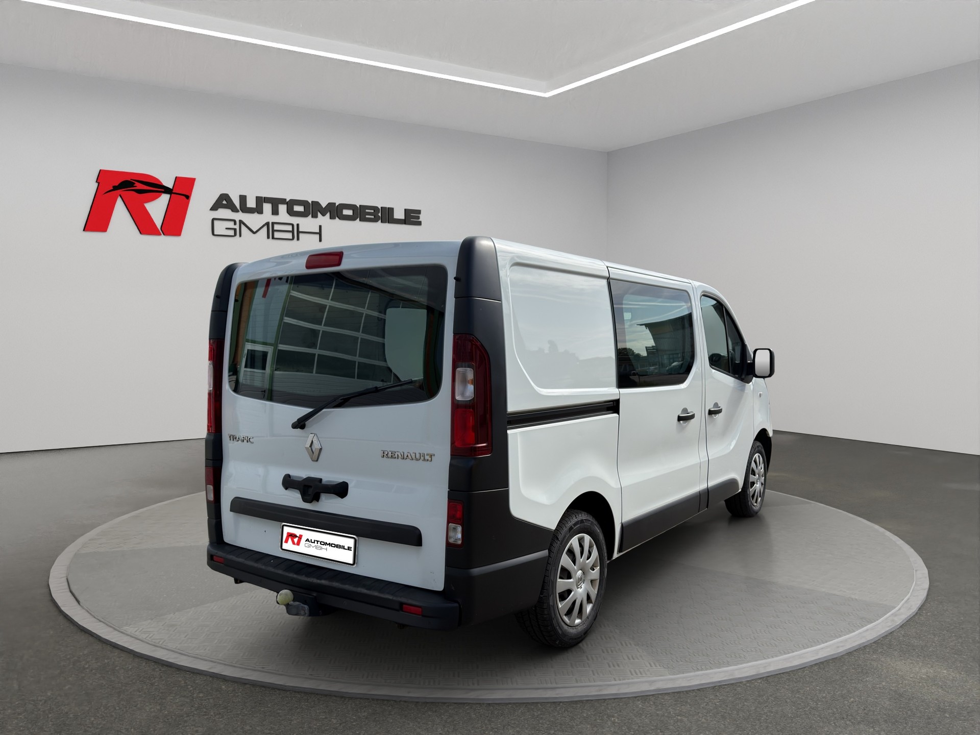 RENAULT Trafic 1.6 ENERGY TwinT. dCi120 2.9t Busin. L1H1-image-6