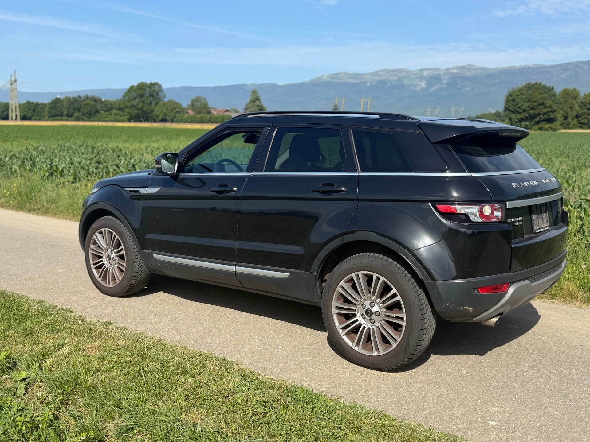 LAND ROVER Range Rover Evoque 2.2 SD4 Prestige AT6-image-5