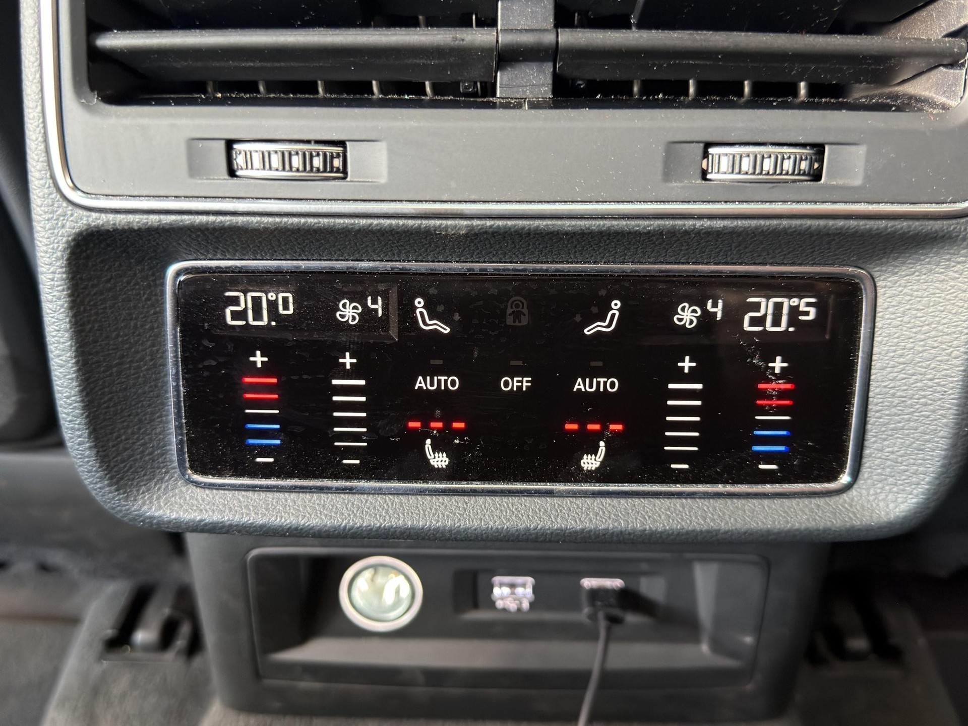 AUDI Q8 3.0 50 TDI quattro T-Tronic-image-19