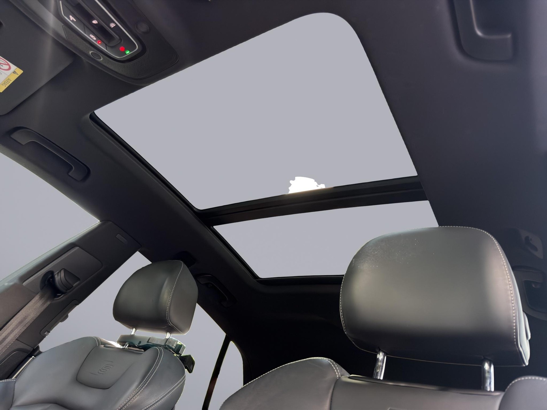 AUDI Q8 3.0 50 TDI quattro T-Tronic-image-10