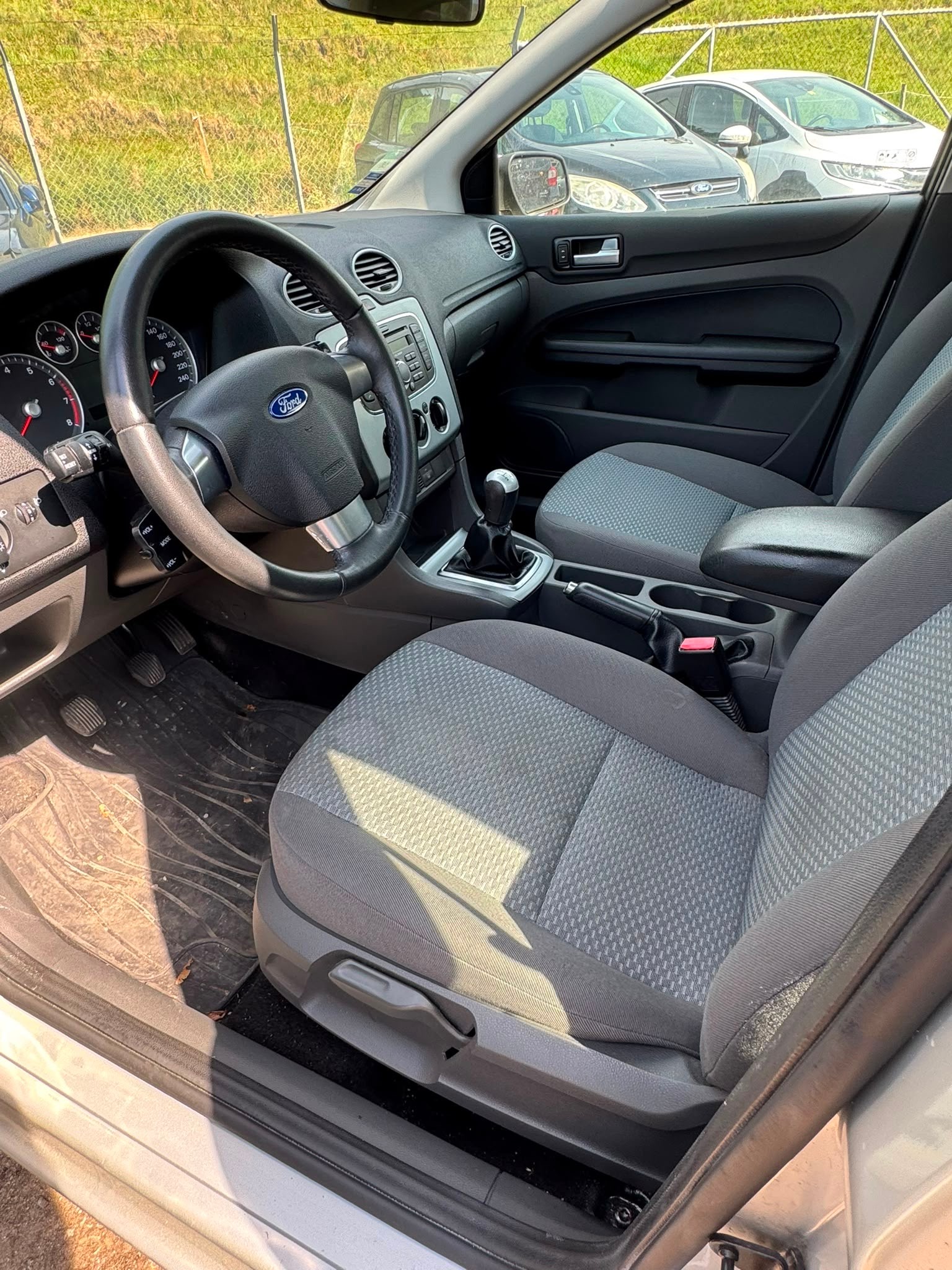 FORD Focus C-Max 2.0 TDCi Trend-image-3