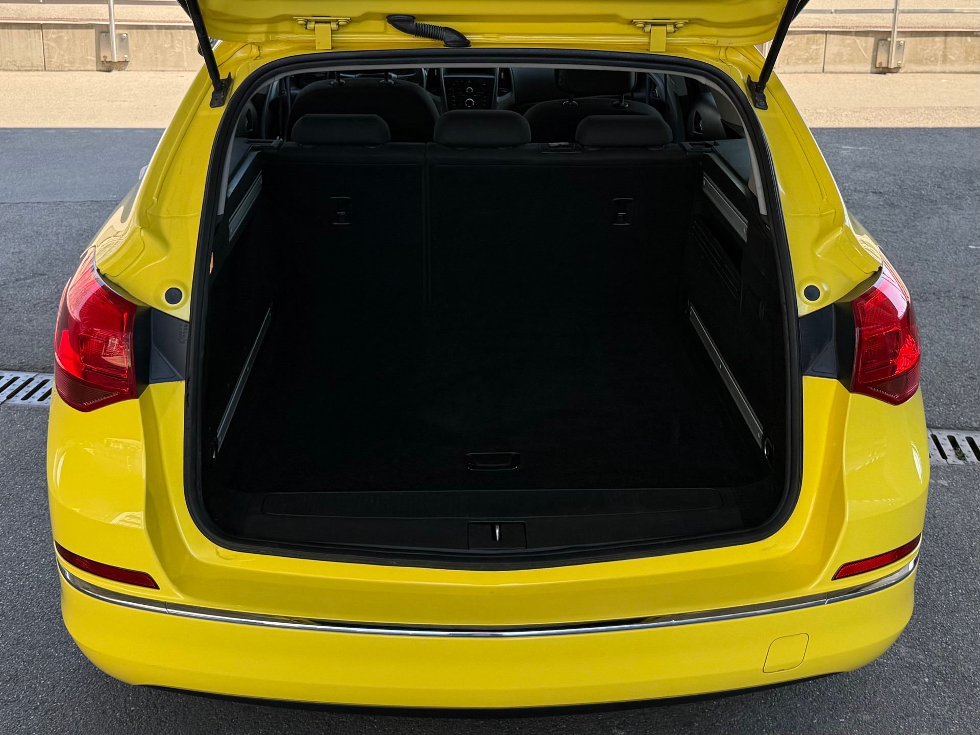 OPEL Astra SportsTourer 1.6 CDTi ecoFLEX Drive-image-8
