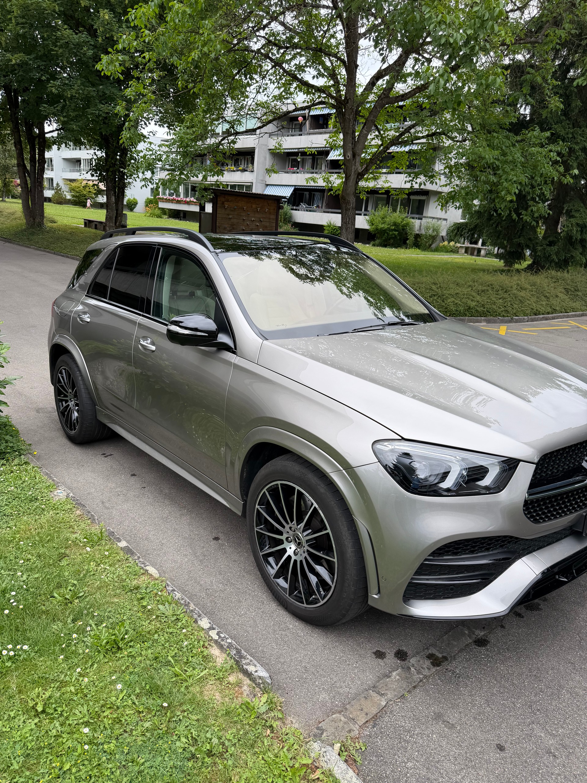 MERCEDES-BENZ GLE 450 AMG Line 4matic-image-0