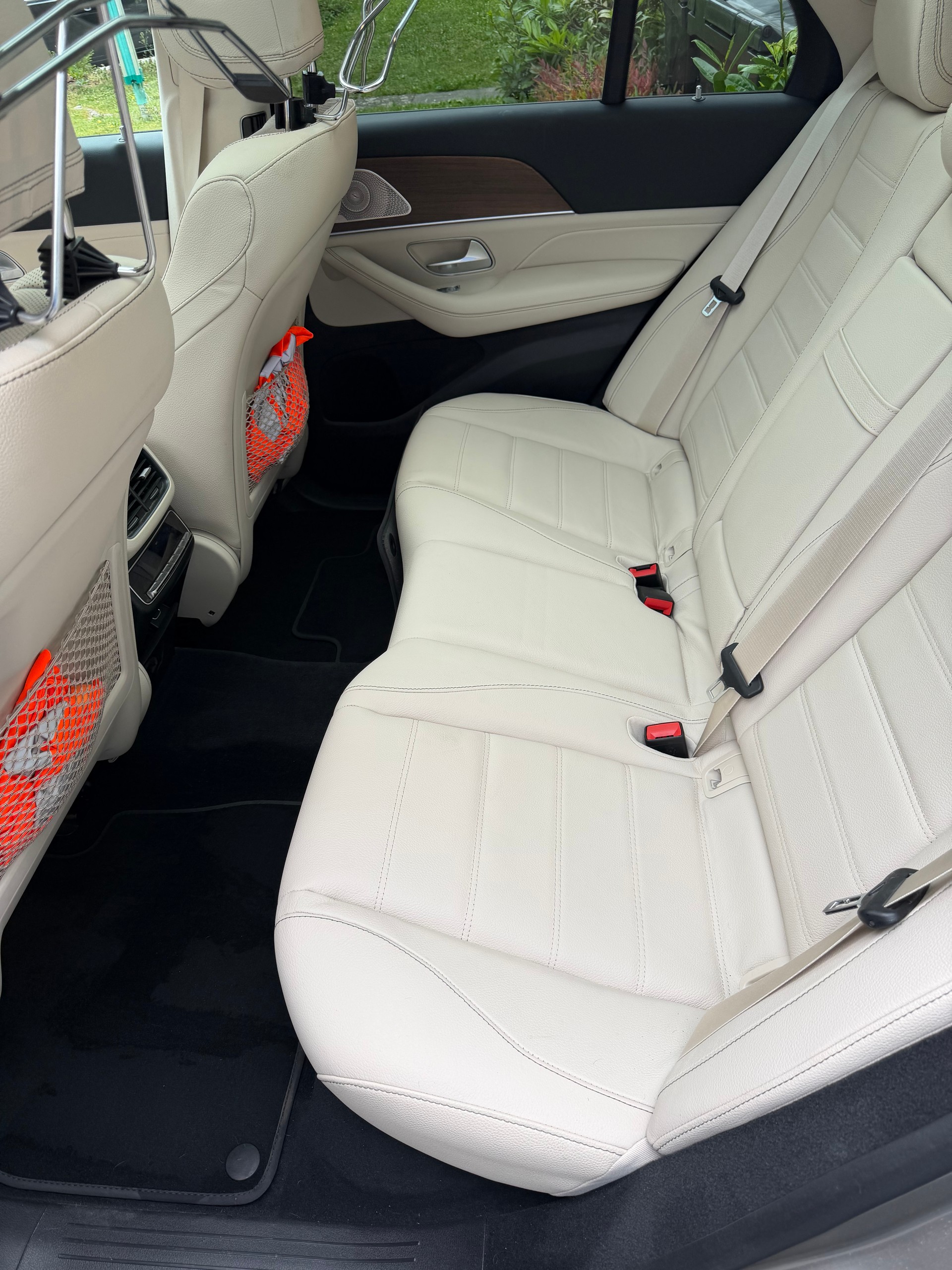 MERCEDES-BENZ GLE 450 AMG Line 4matic-image-4