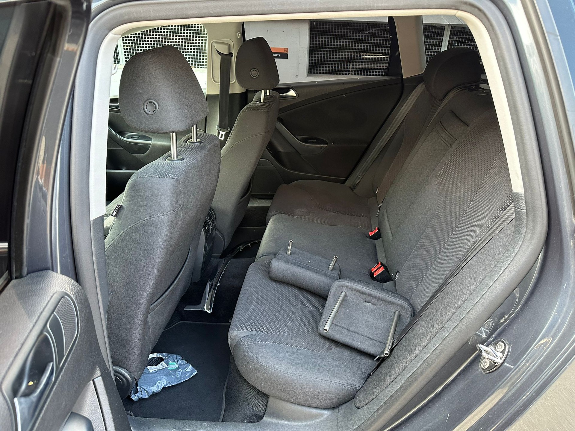 VW Passat Variant 1.4 TSI BlueMotion Comfortline DSG-image-11