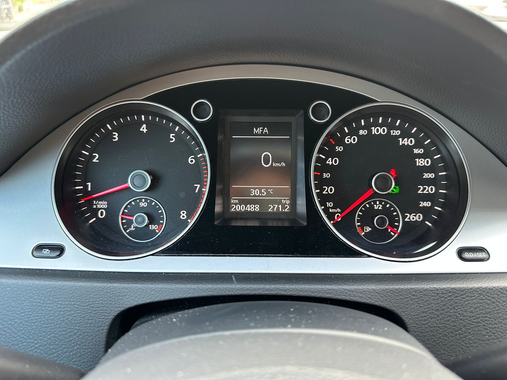 VW Passat Variant 1.4 TSI BlueMotion Comfortline DSG-image-14