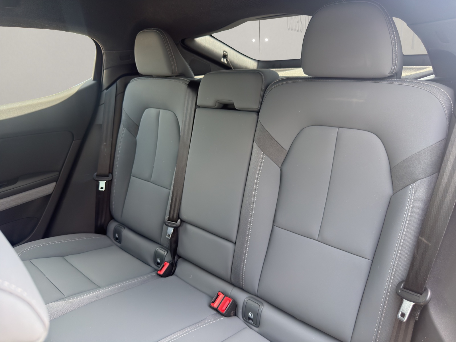 POLESTAR 2 Long Range Dual Motor-image-11
