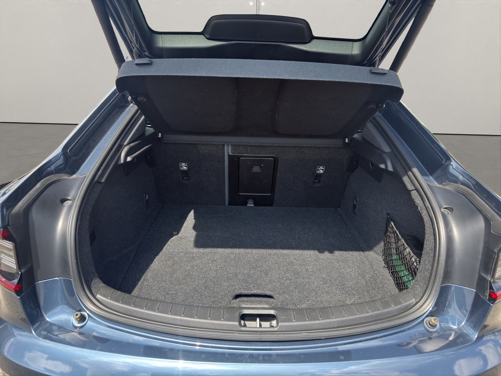 POLESTAR 2 Long Range Dual Motor-image-5