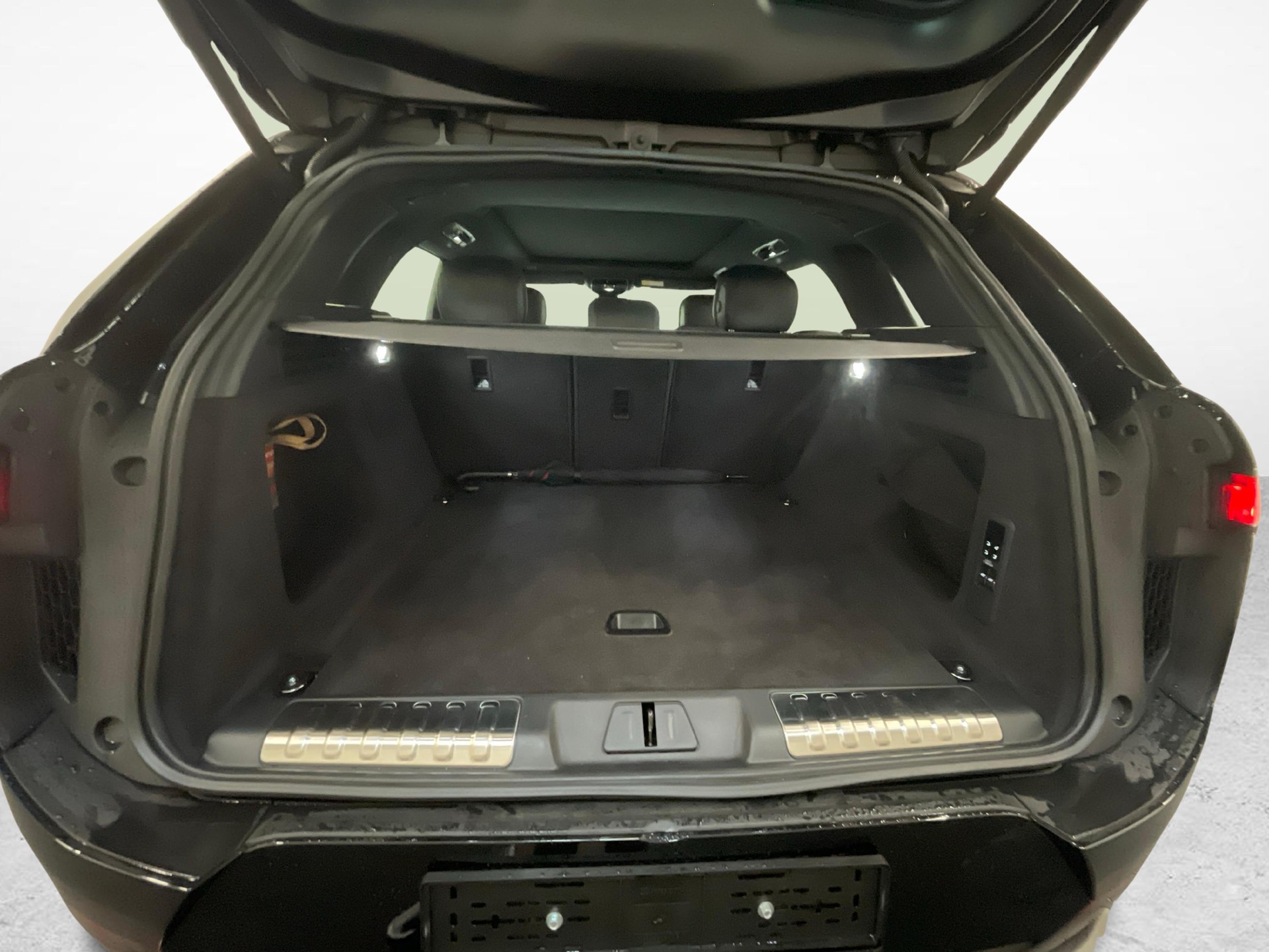 LAND ROVER Range Rover Sport 3.0 I6 P460e SE Dynamic-image-11