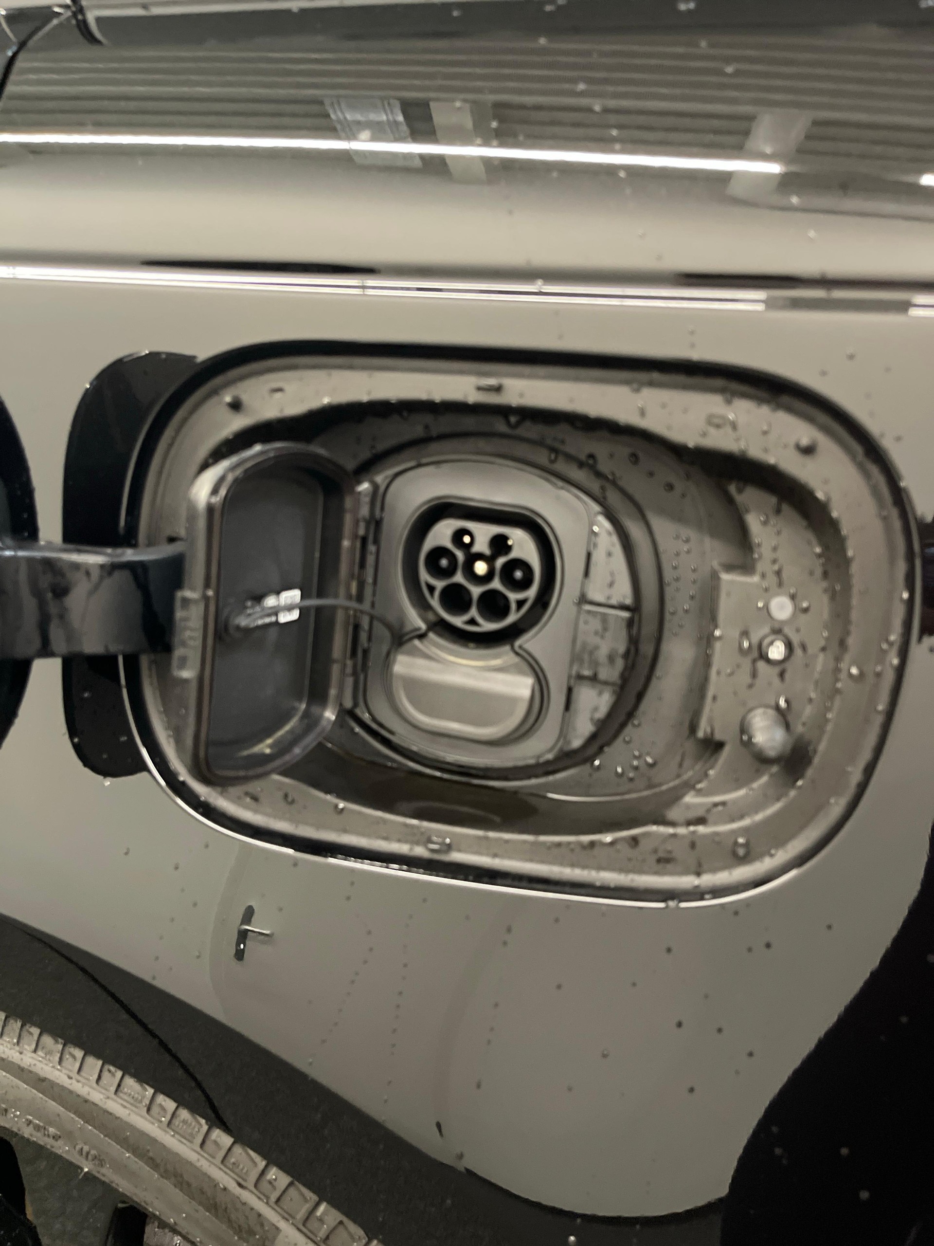 LAND ROVER Range Rover Sport 3.0 I6 P460e SE Dynamic-image-12