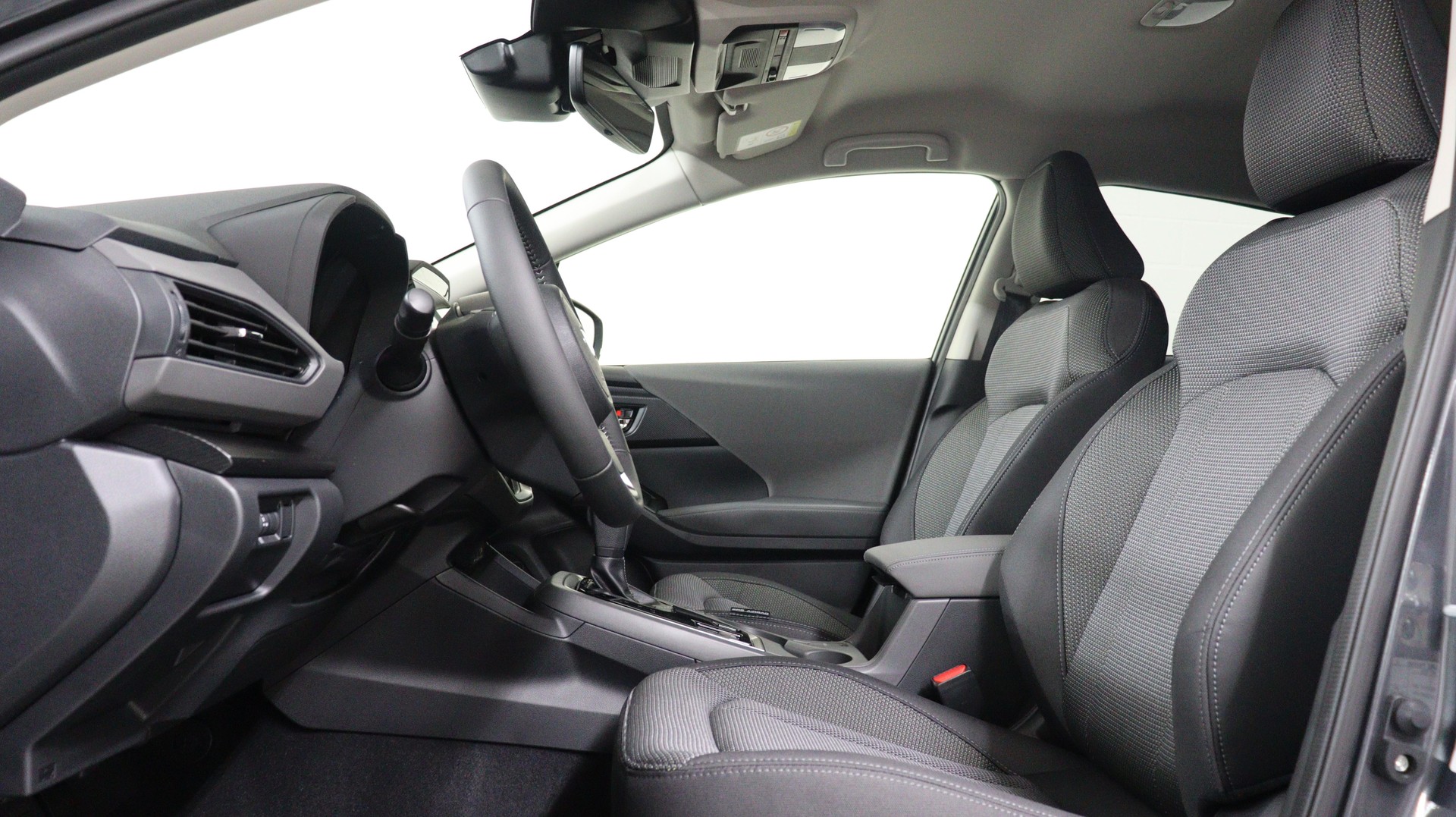 SUBARU Crosstrek 2.0i e-Boxer Swiss Plus-image-2