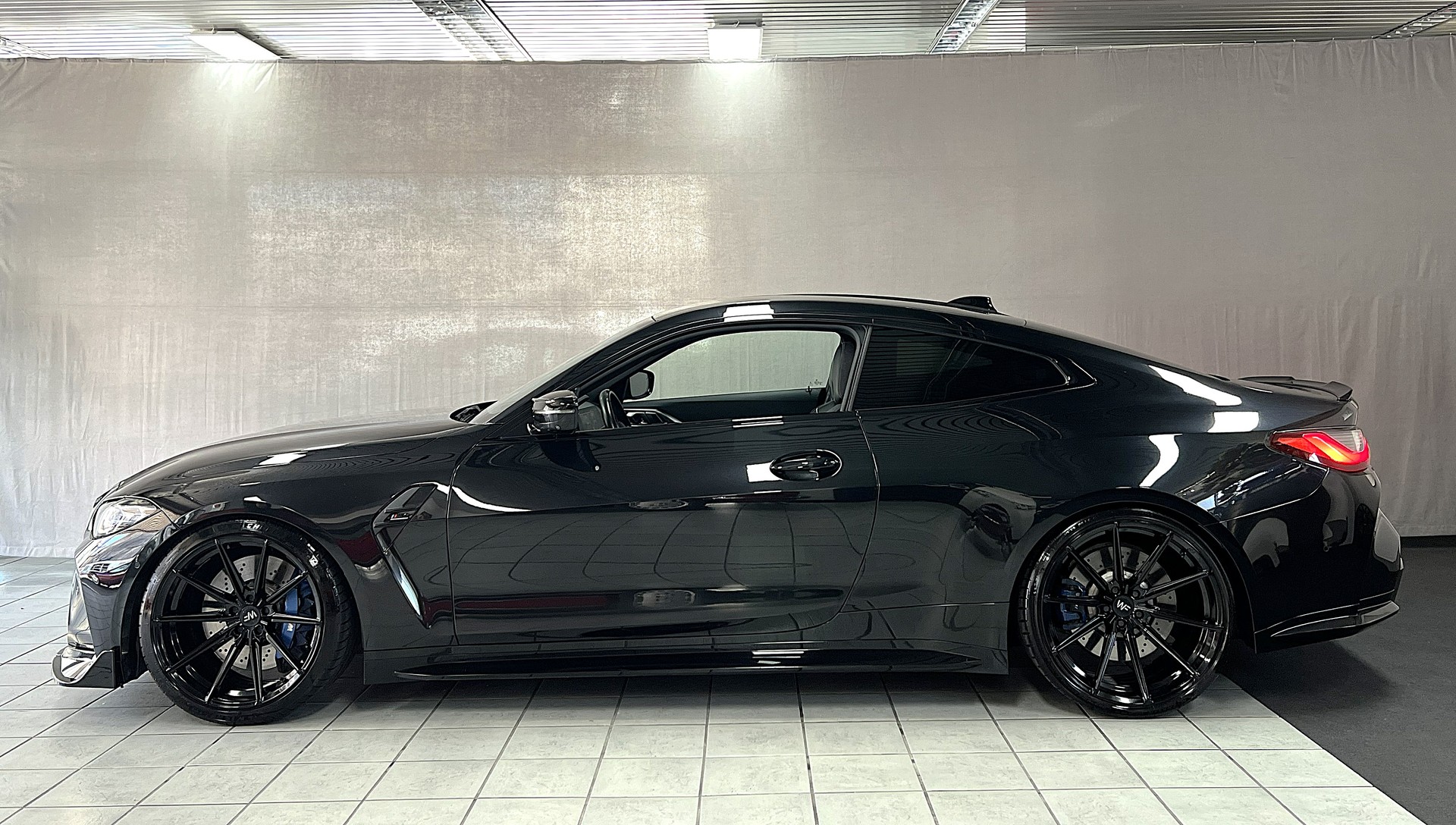 BMW M4 Coupé Competition-image-1