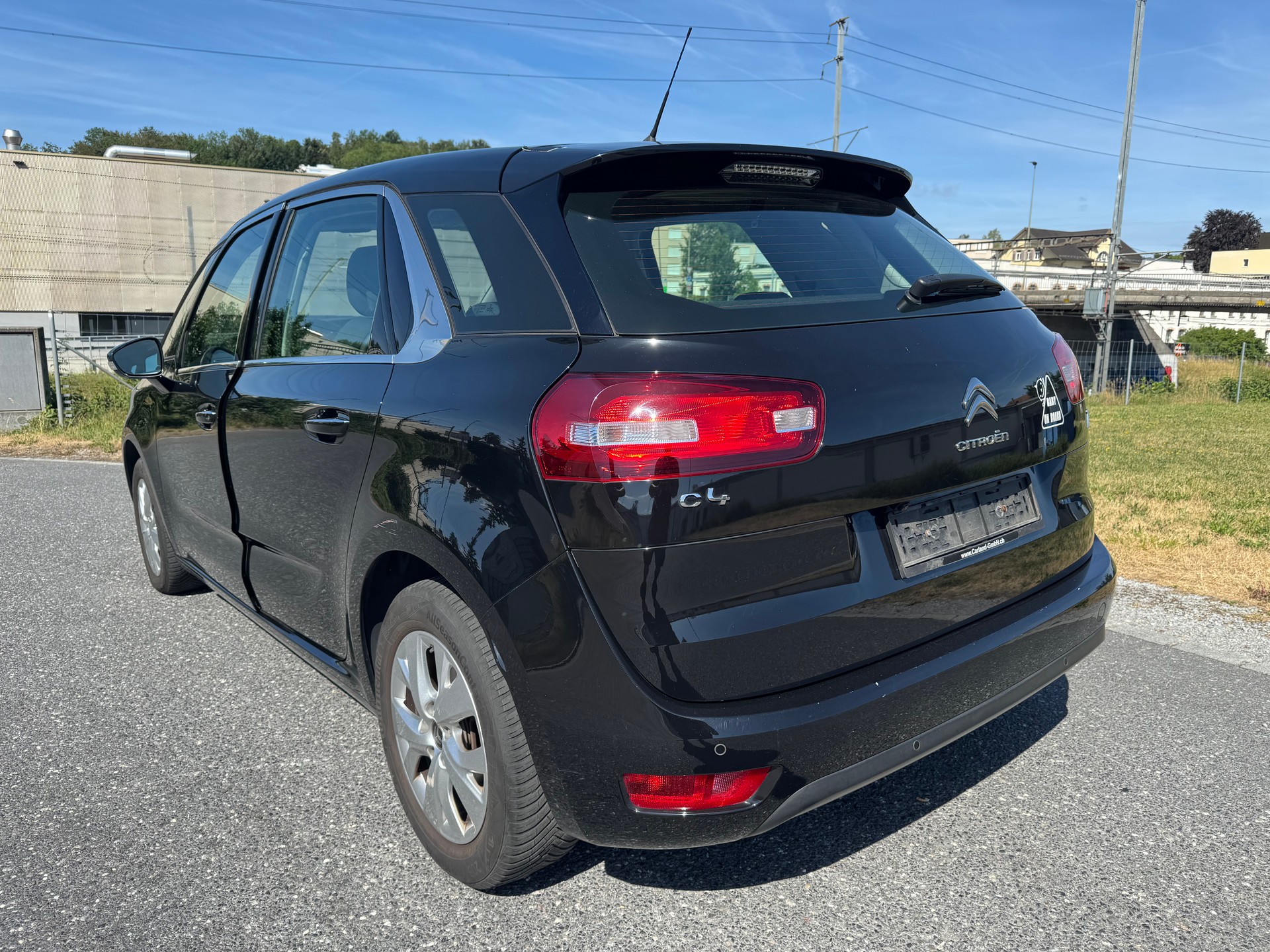 CITROEN C4 Picasso 1.6 e-HDi Attraction ETG6-image-1