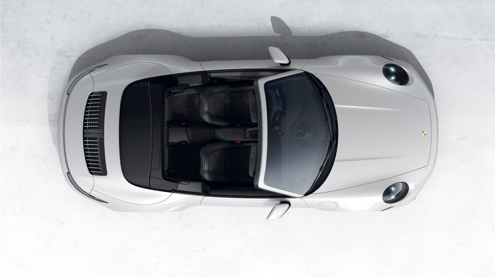 PORSCHE 911 Carrera 4 GTS Cabriolet (MY23)-showroom-element-3