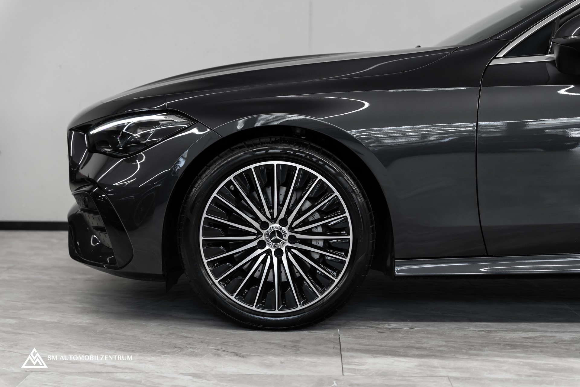 MERCEDES-BENZ CLE 200 AMG Line 4matic Cabriolet / Memorysitze / Rückfahrkamera / Burmester-image-5