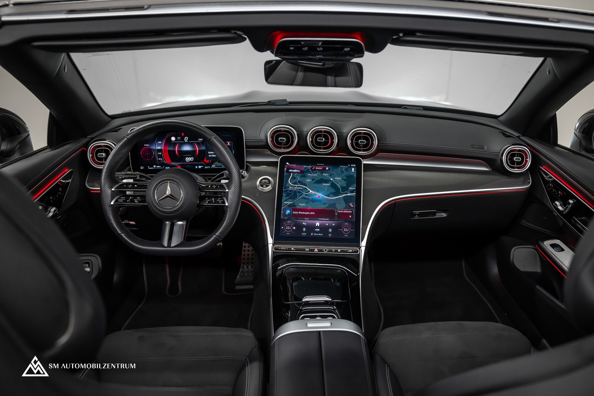 MERCEDES-BENZ CLE 200 AMG Line 4matic Cabriolet / Memorysitze / Rückfahrkamera / Burmester-image-13